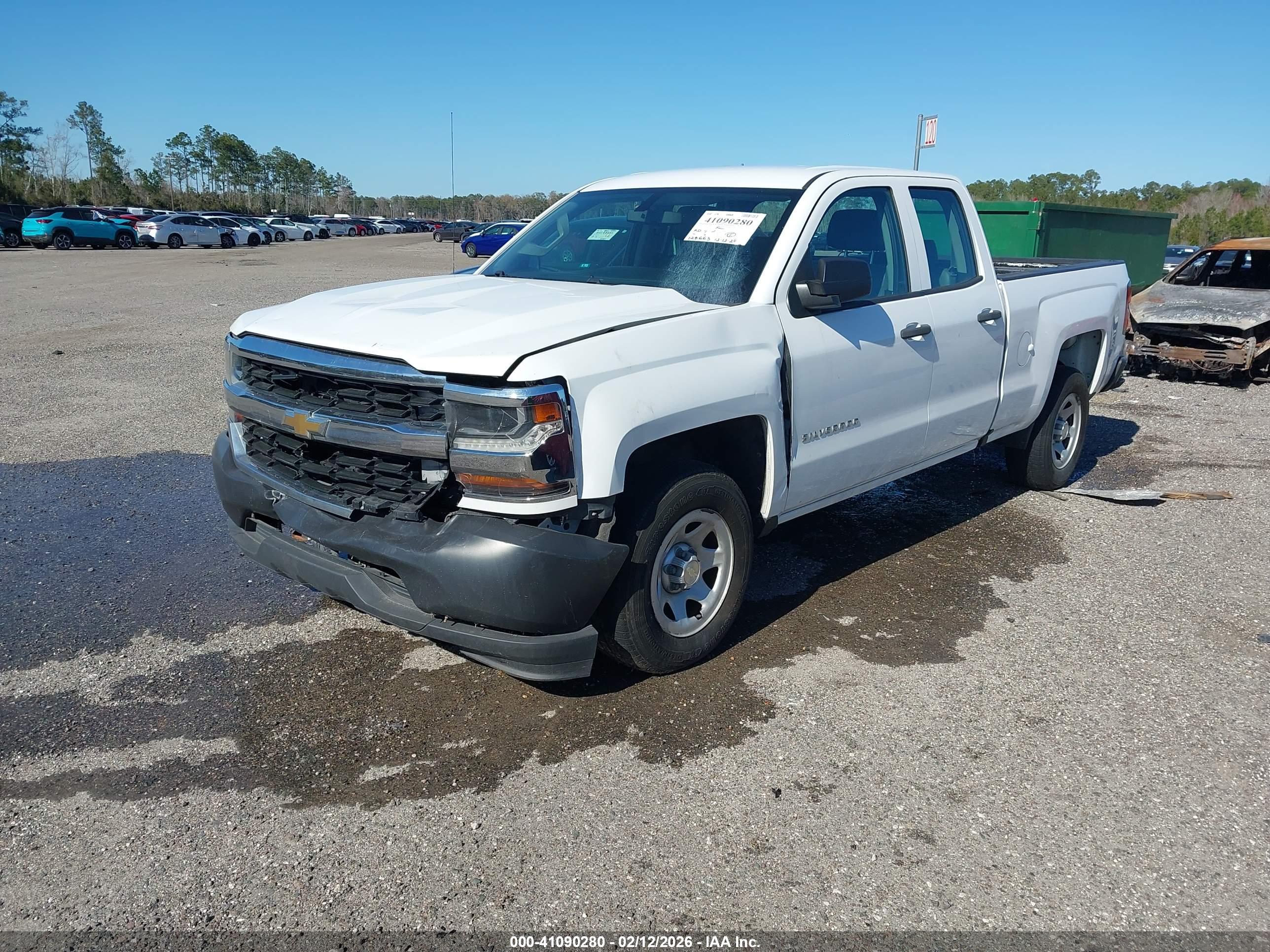 CHEVROLET SILVERADO image 2
