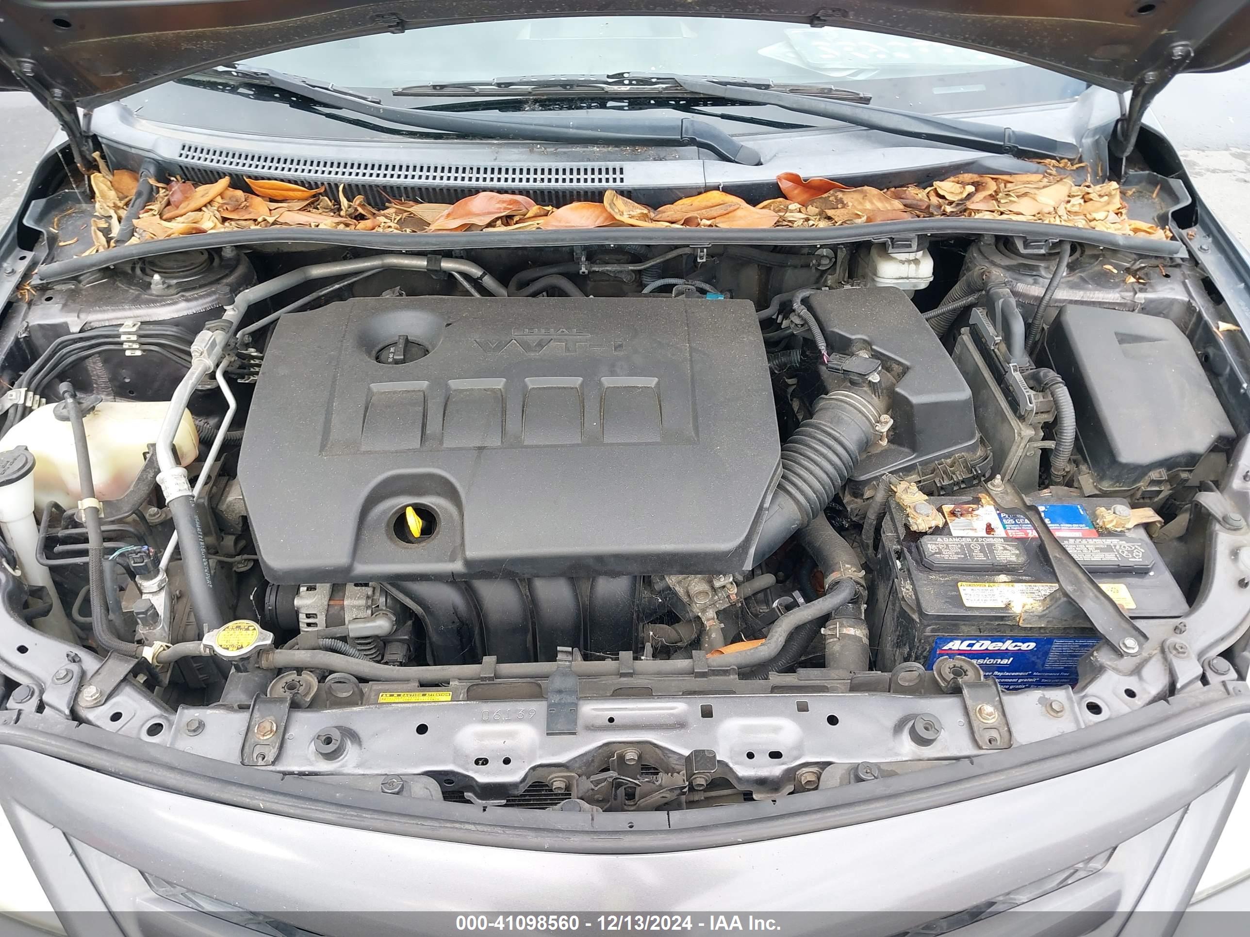 TOYOTA COROLLA image 10