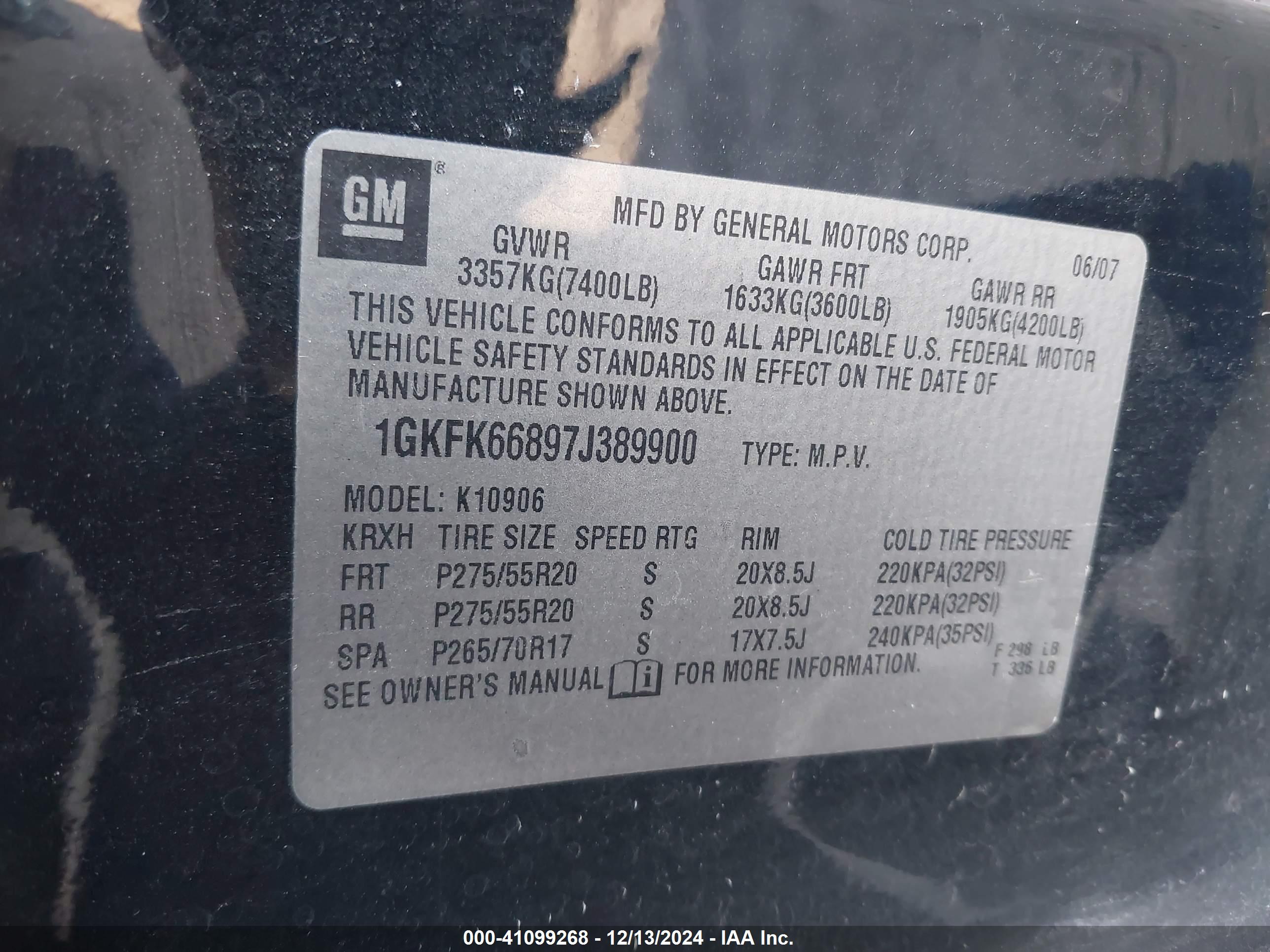 GMC YUKON image 9