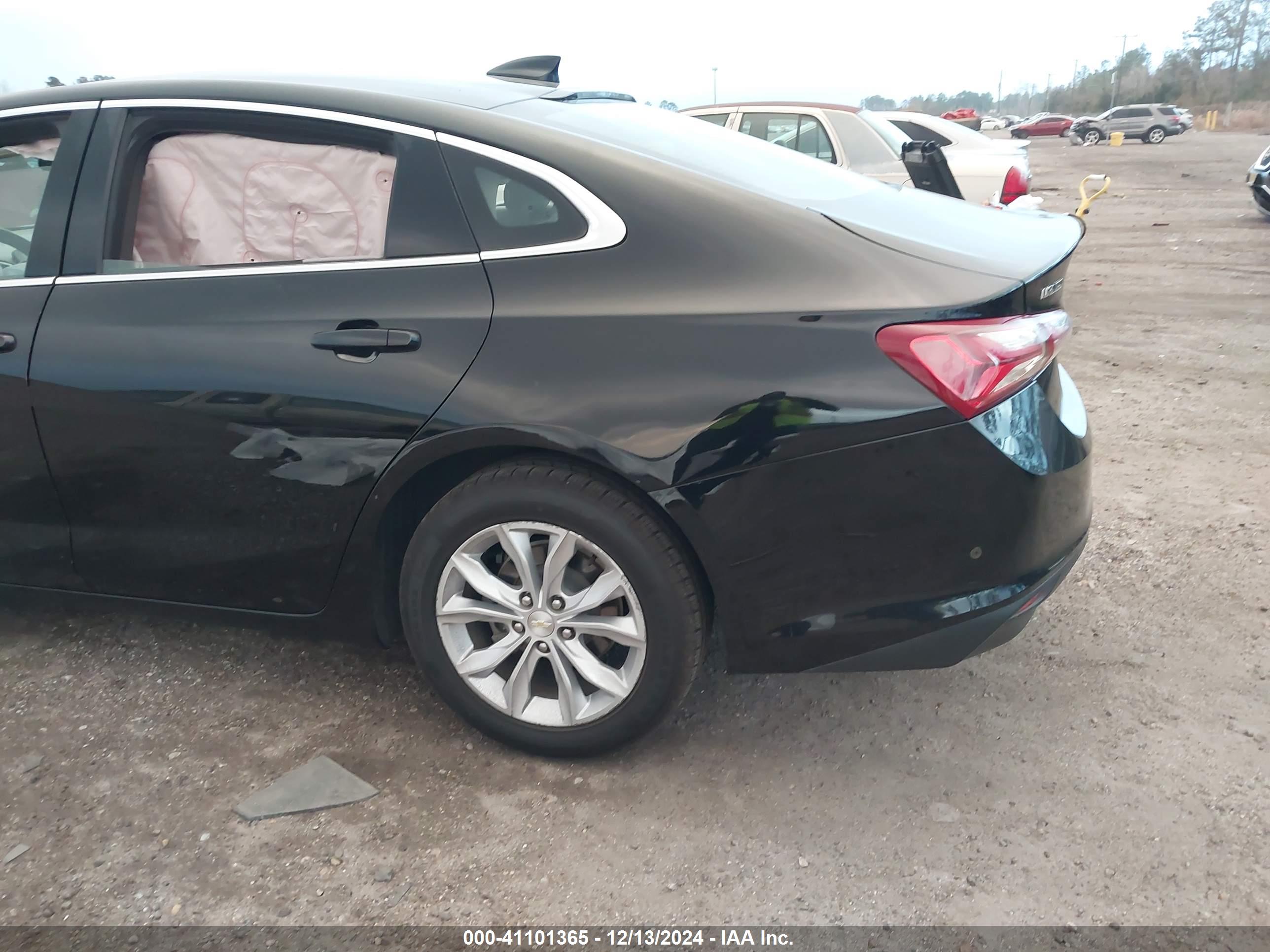 CHEVROLET MALIBU image 3