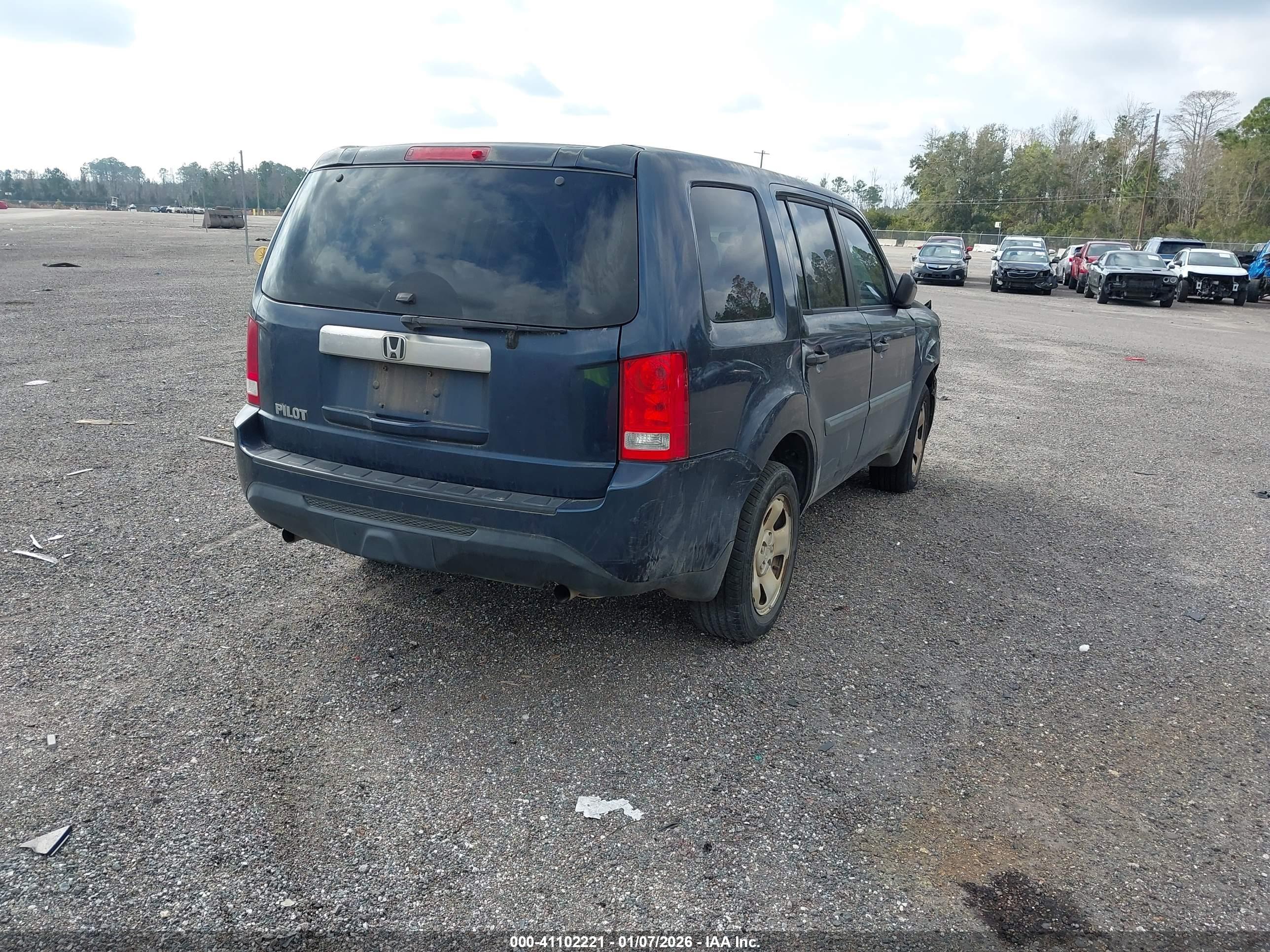 HONDA PILOT image 4