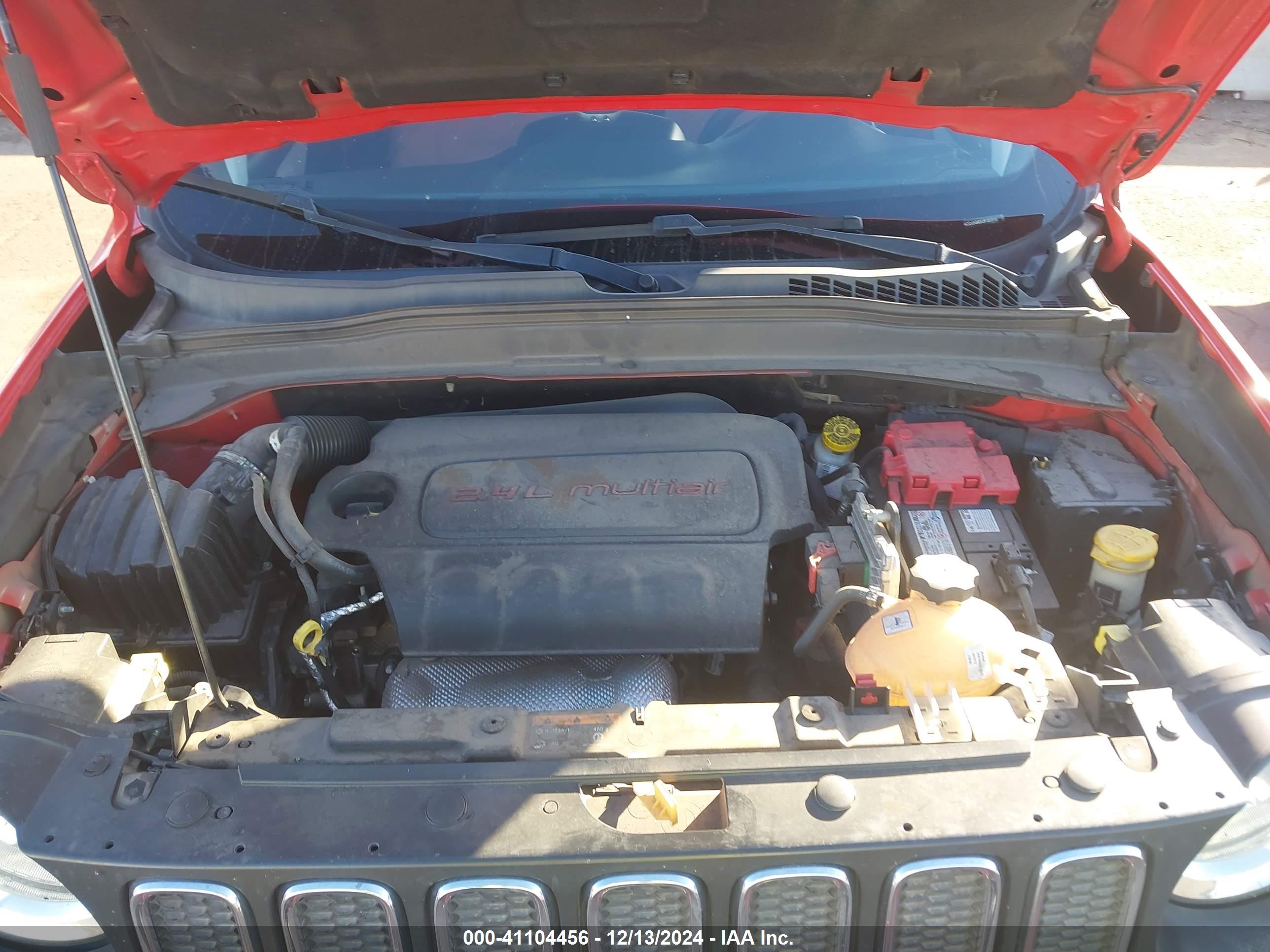 JEEP RENEGADE image 10