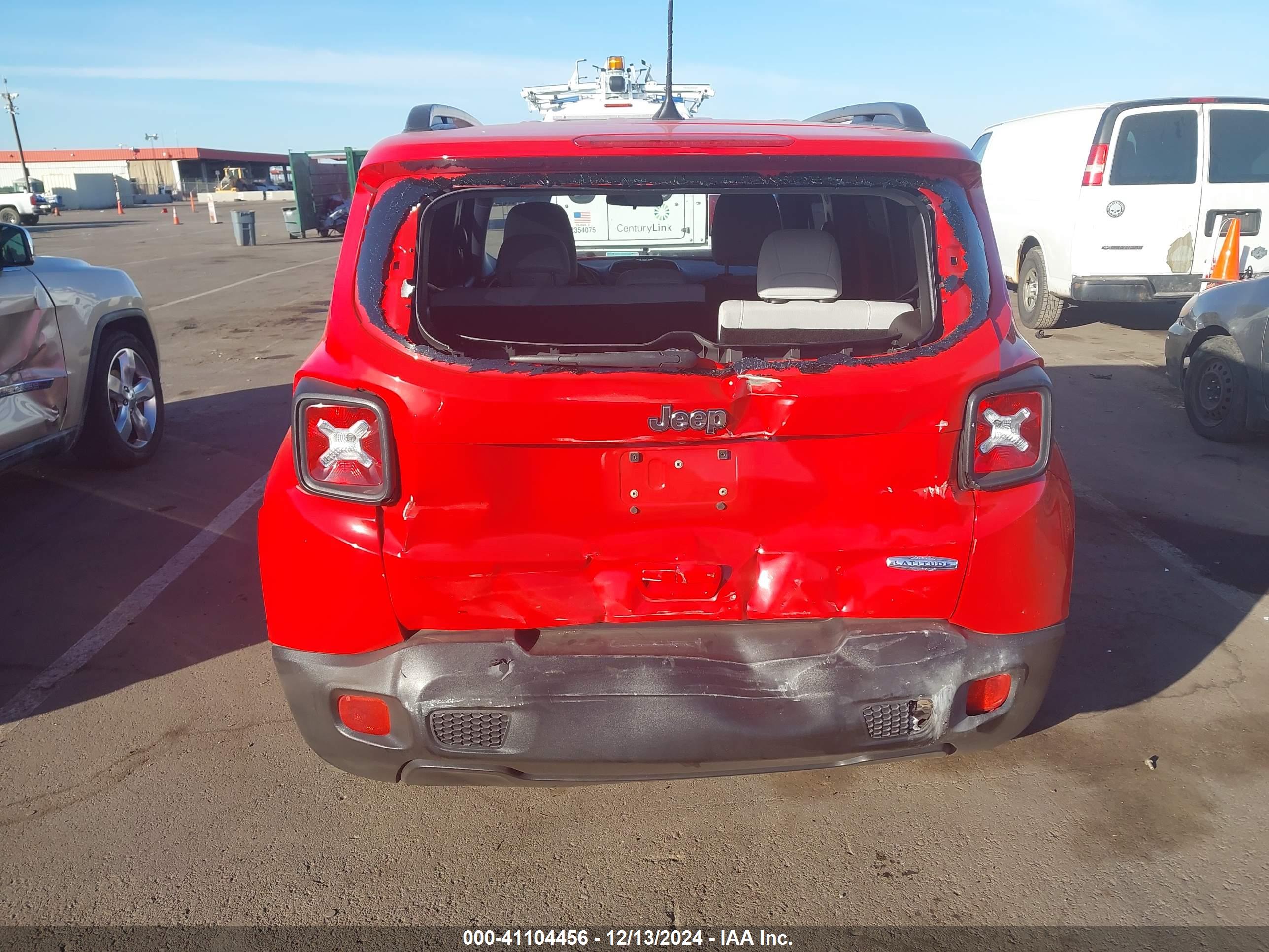 JEEP RENEGADE image 6