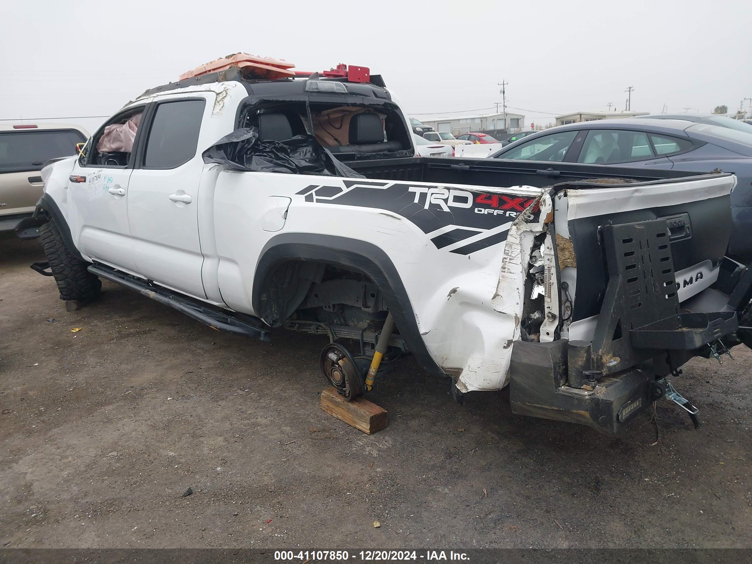 TOYOTA TACOMA image 3