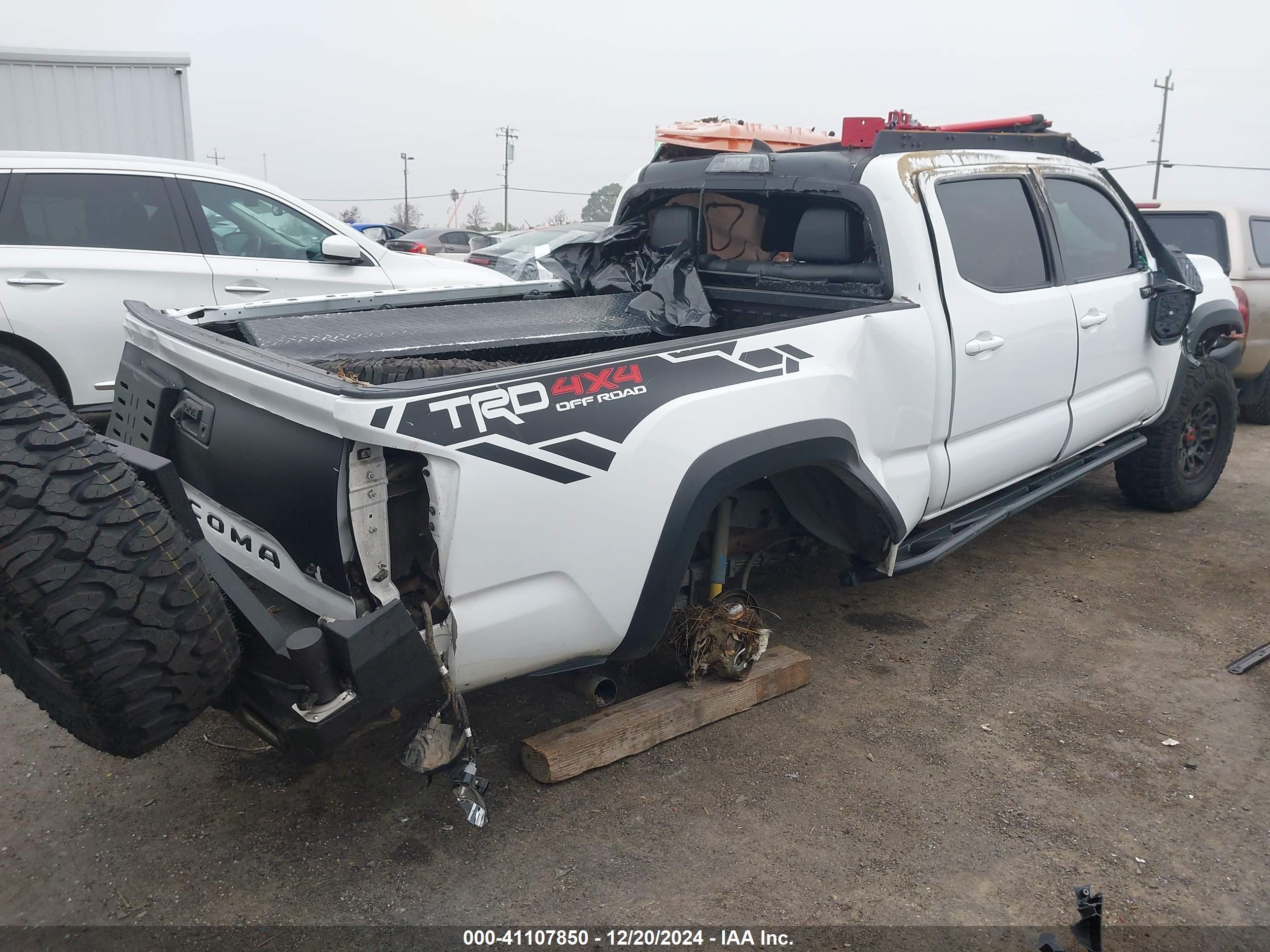 TOYOTA TACOMA image 4