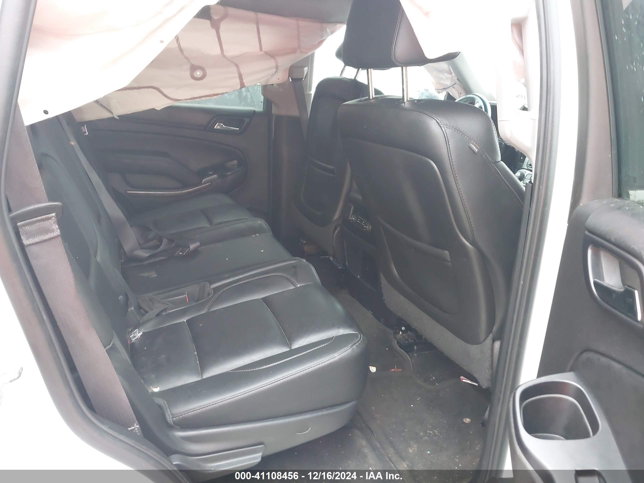 CHEVROLET TAHOE image 8