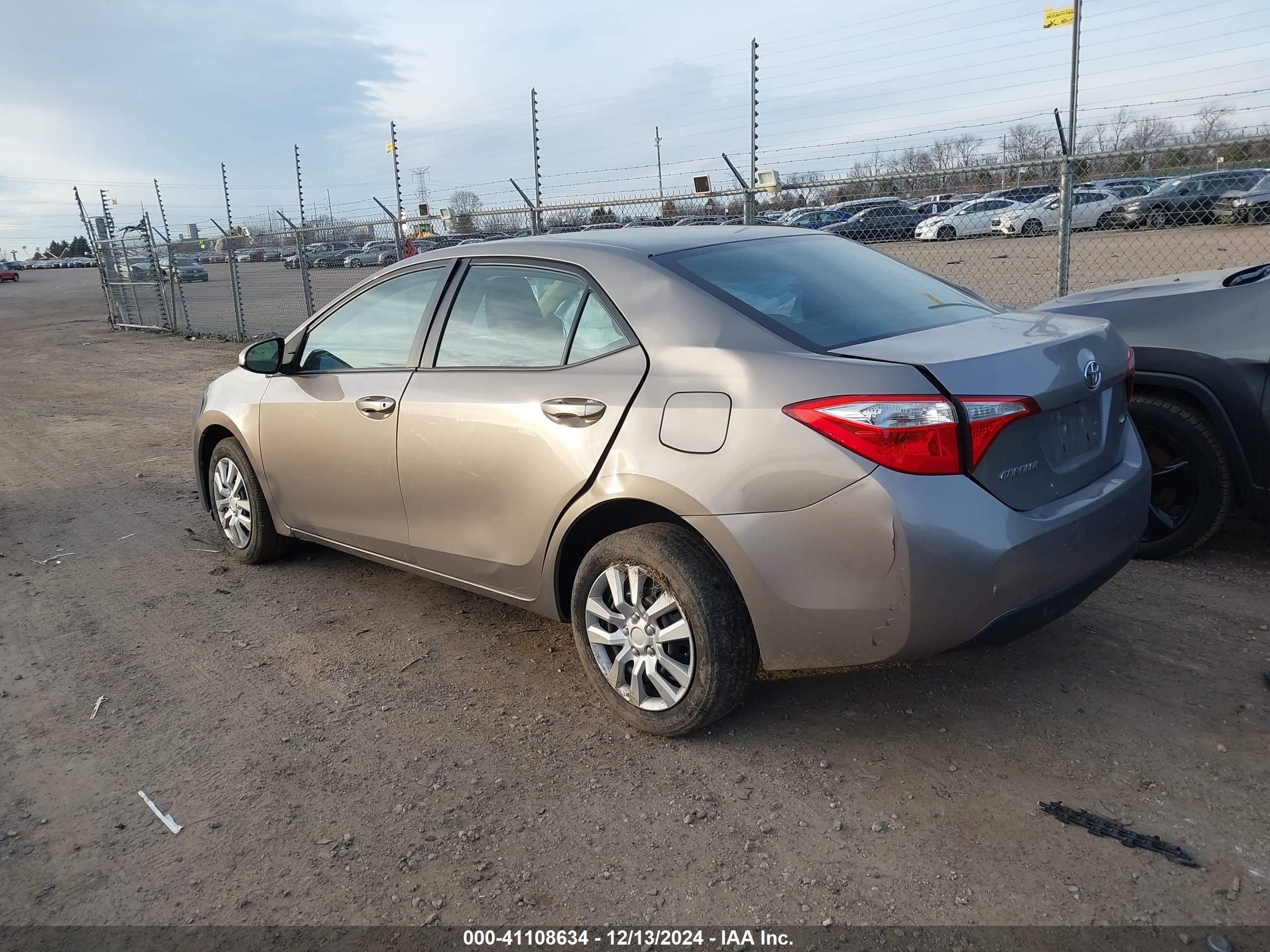 TOYOTA COROLLA image 3