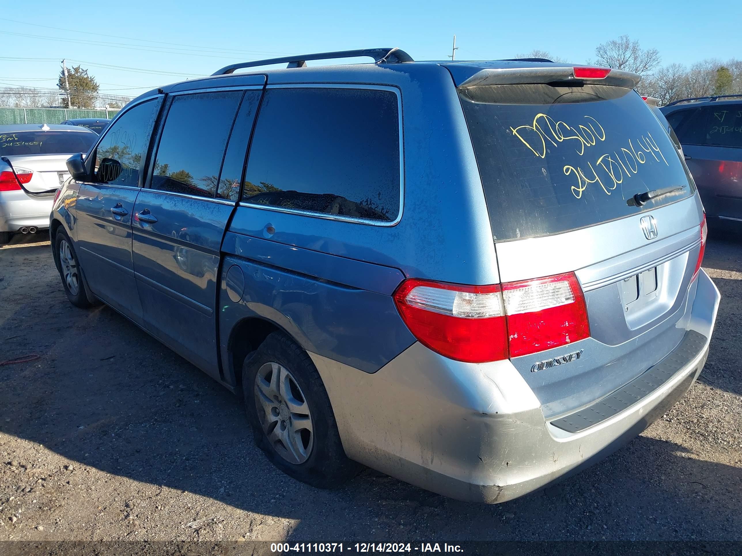 HONDA ODYSSEY image 3