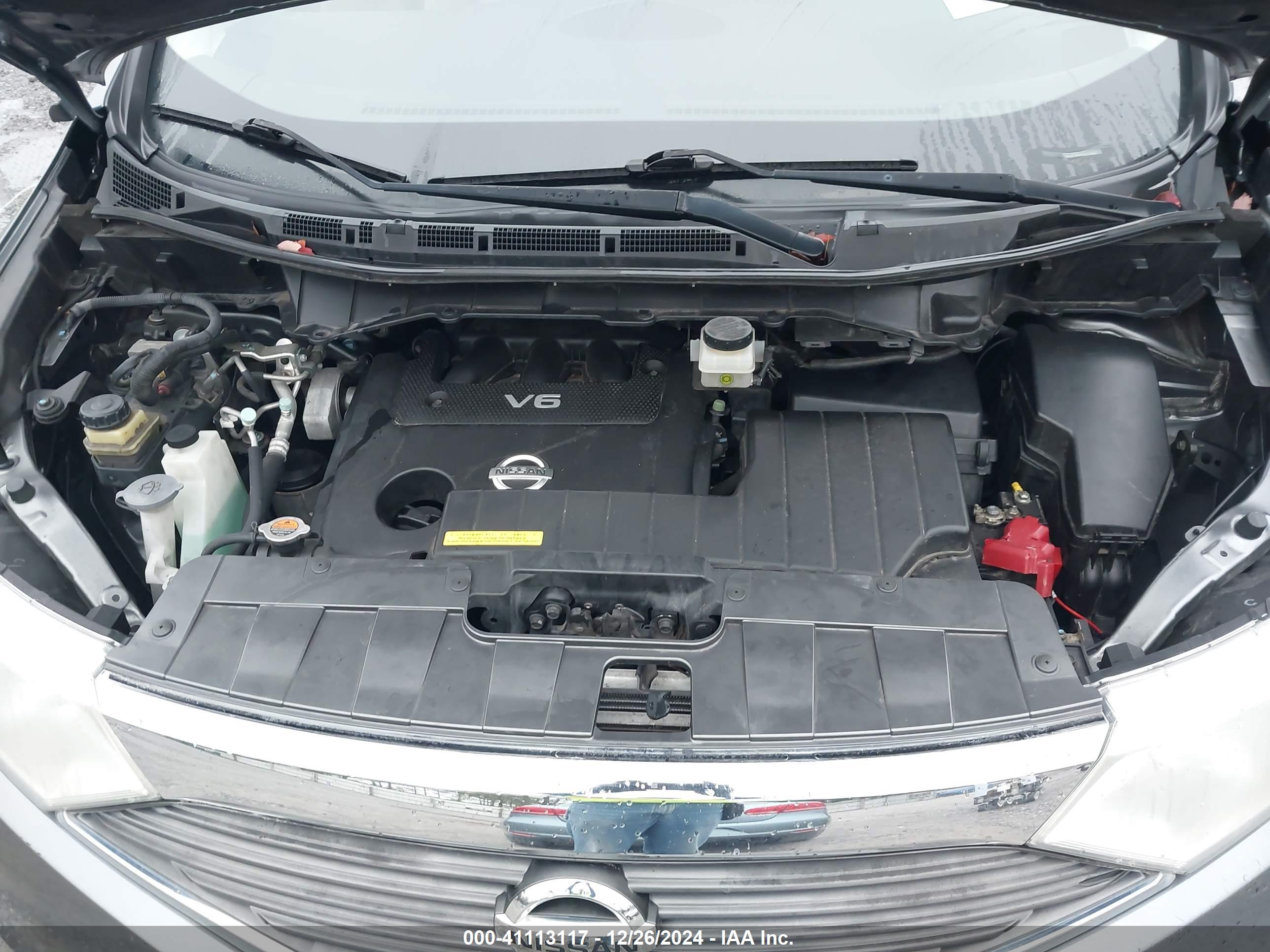 NISSAN QUEST image 10