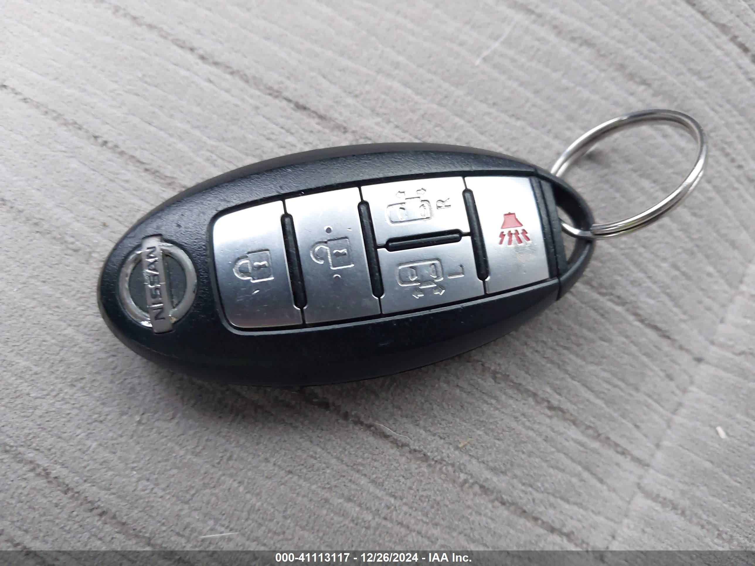 NISSAN QUEST image 11