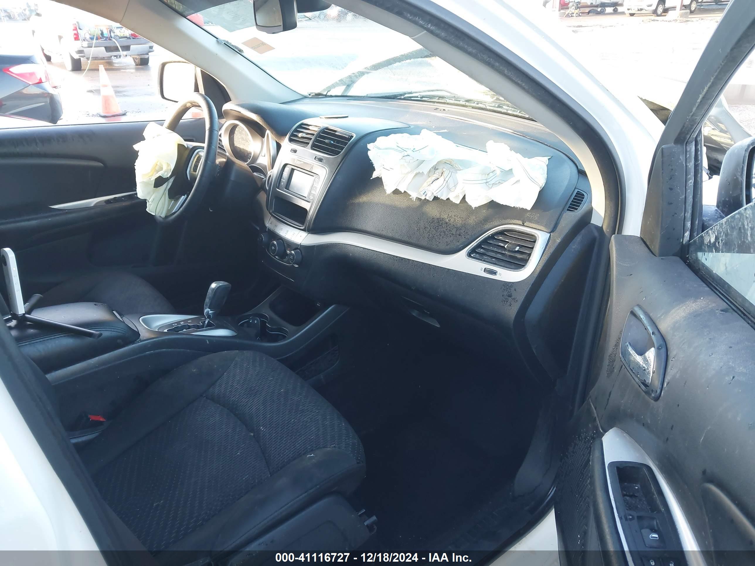 DODGE JOURNEY image 5