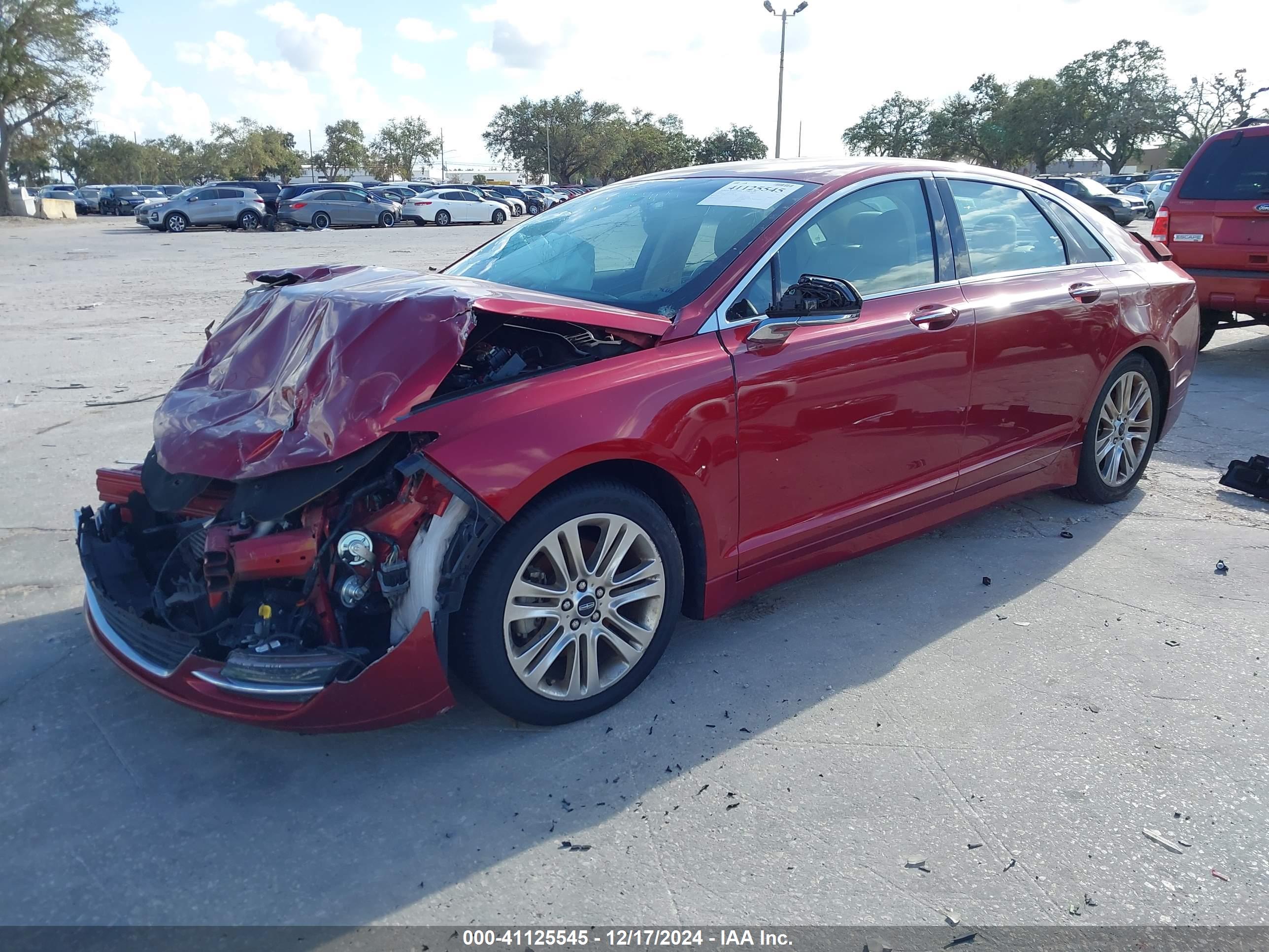 LINCOLN MKZ image 2