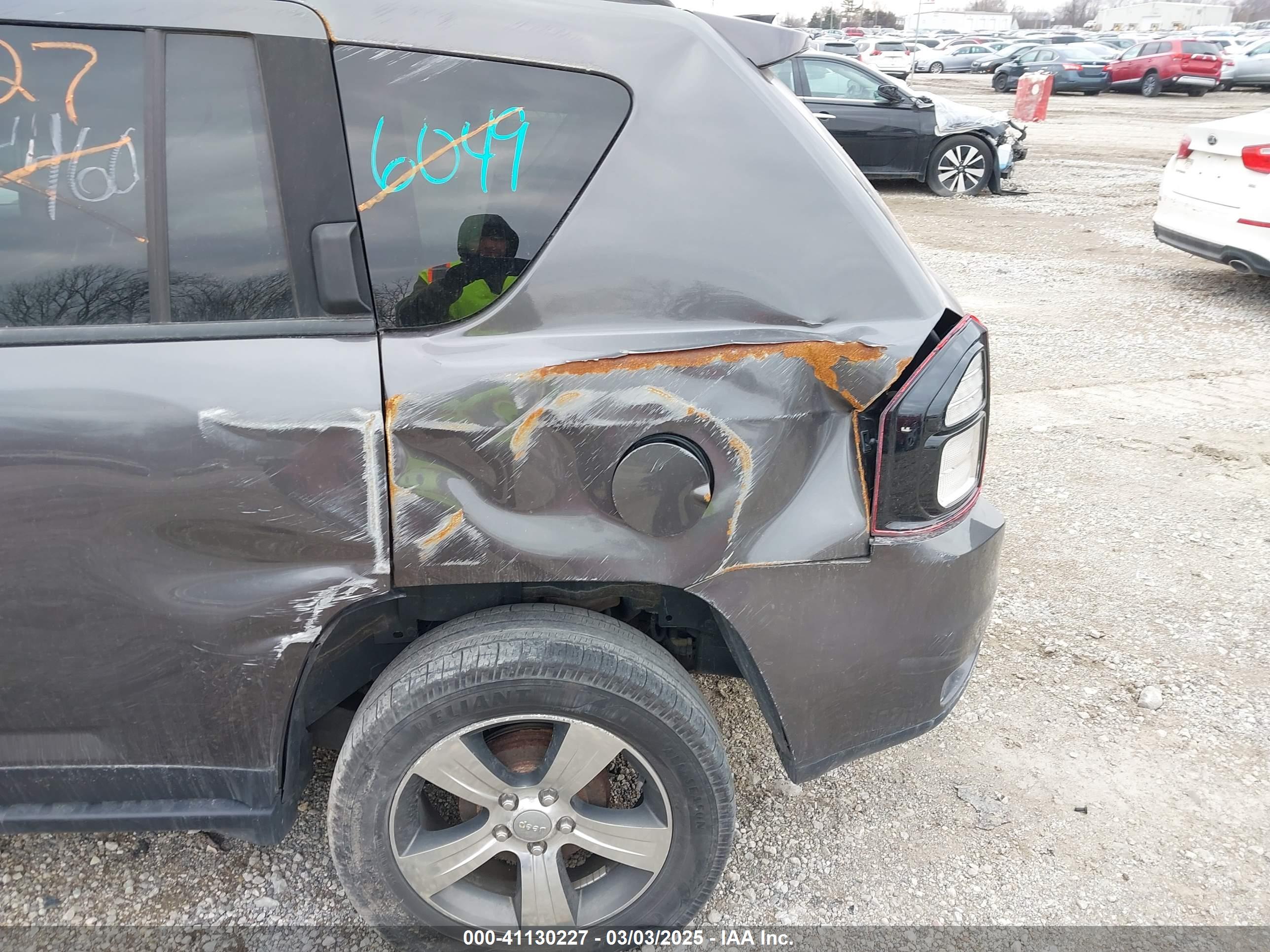 JEEP COMPASS image 6