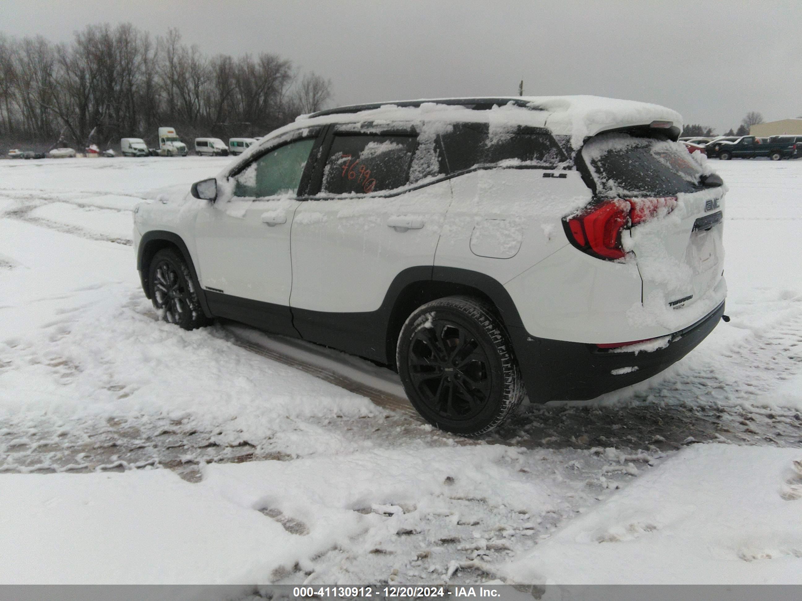 GMC TERRAIN image 3