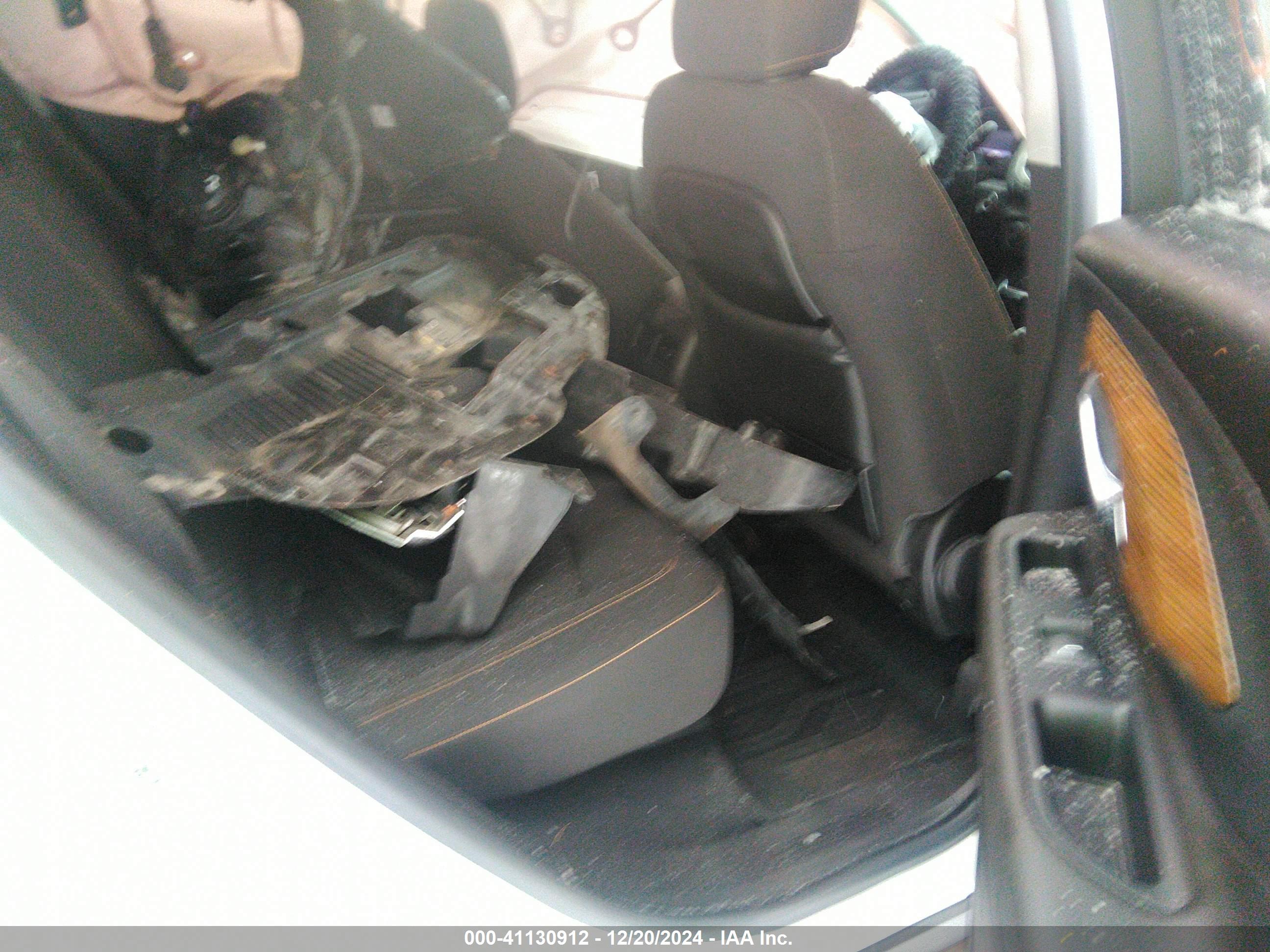GMC TERRAIN image 8