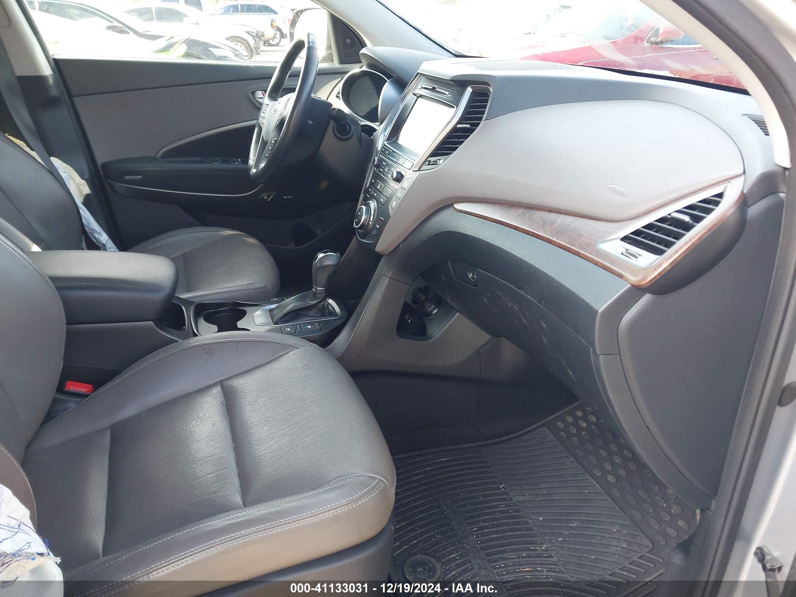 HYUNDAI SANTA image 5