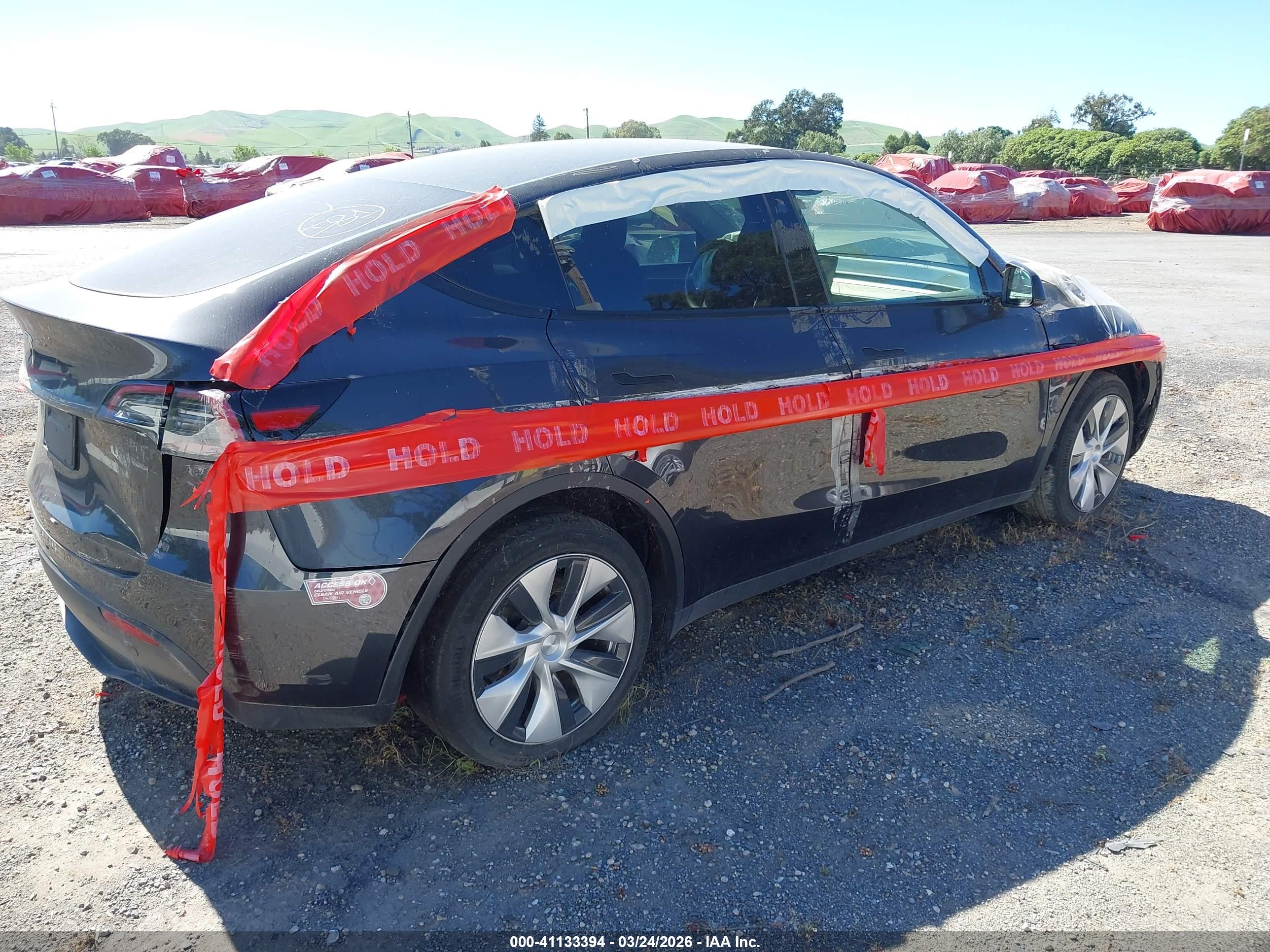 TESLA MODEL image 4