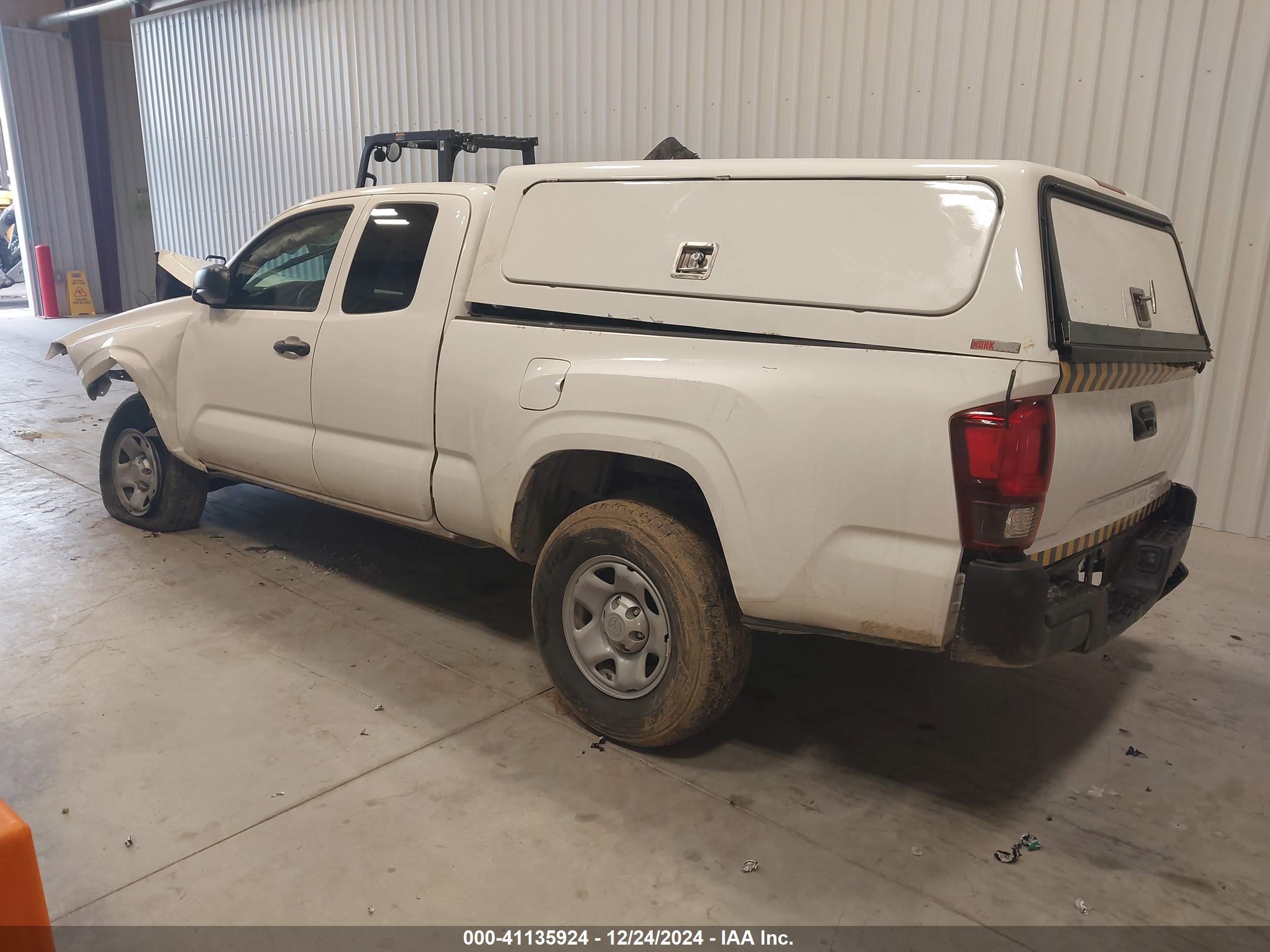 TOYOTA TACOMA image 3