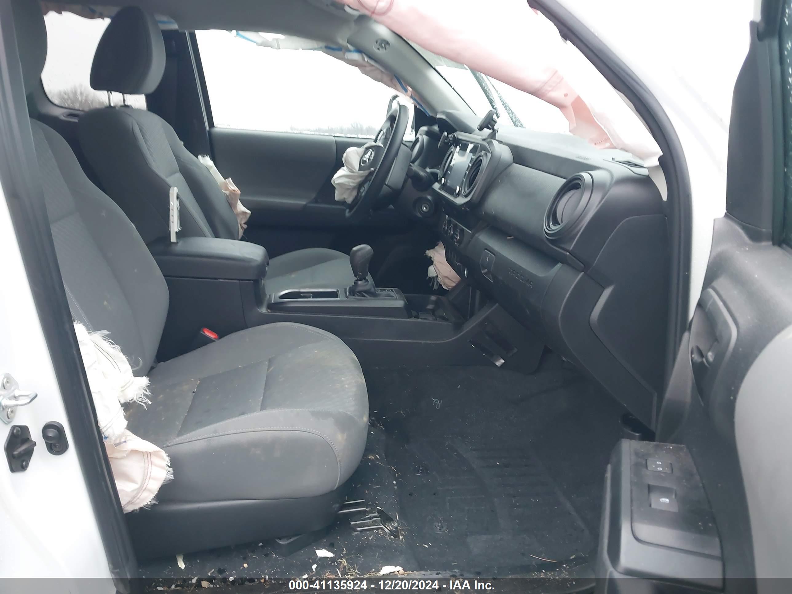TOYOTA TACOMA image 5