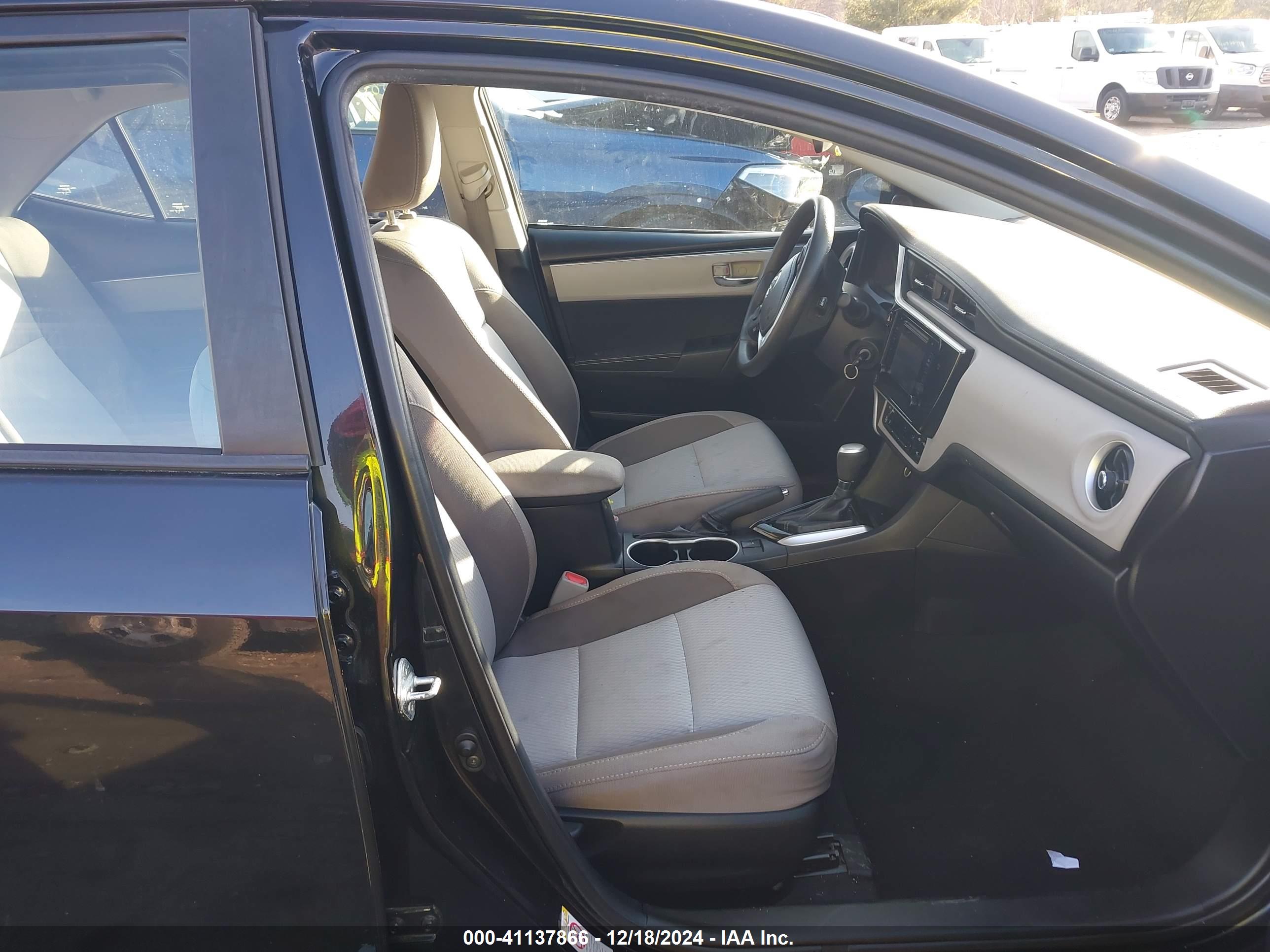TOYOTA COROLLA image 5