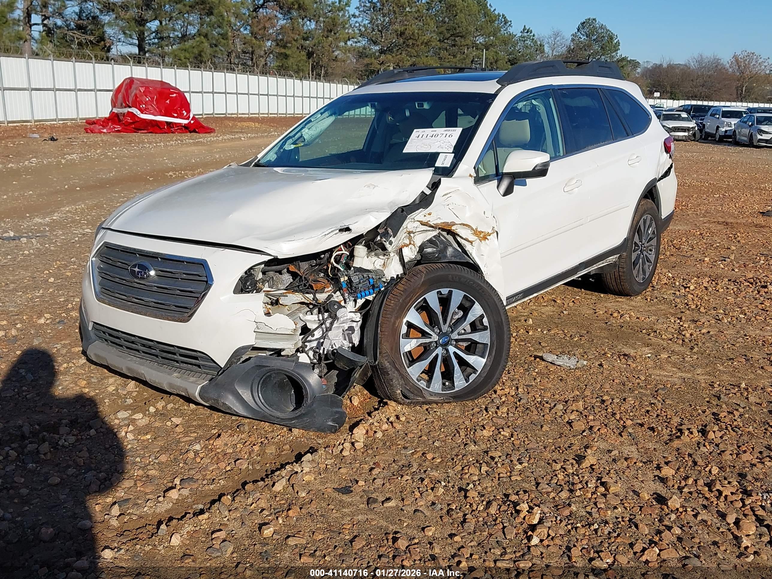 SUBARU OUTBACK image 2