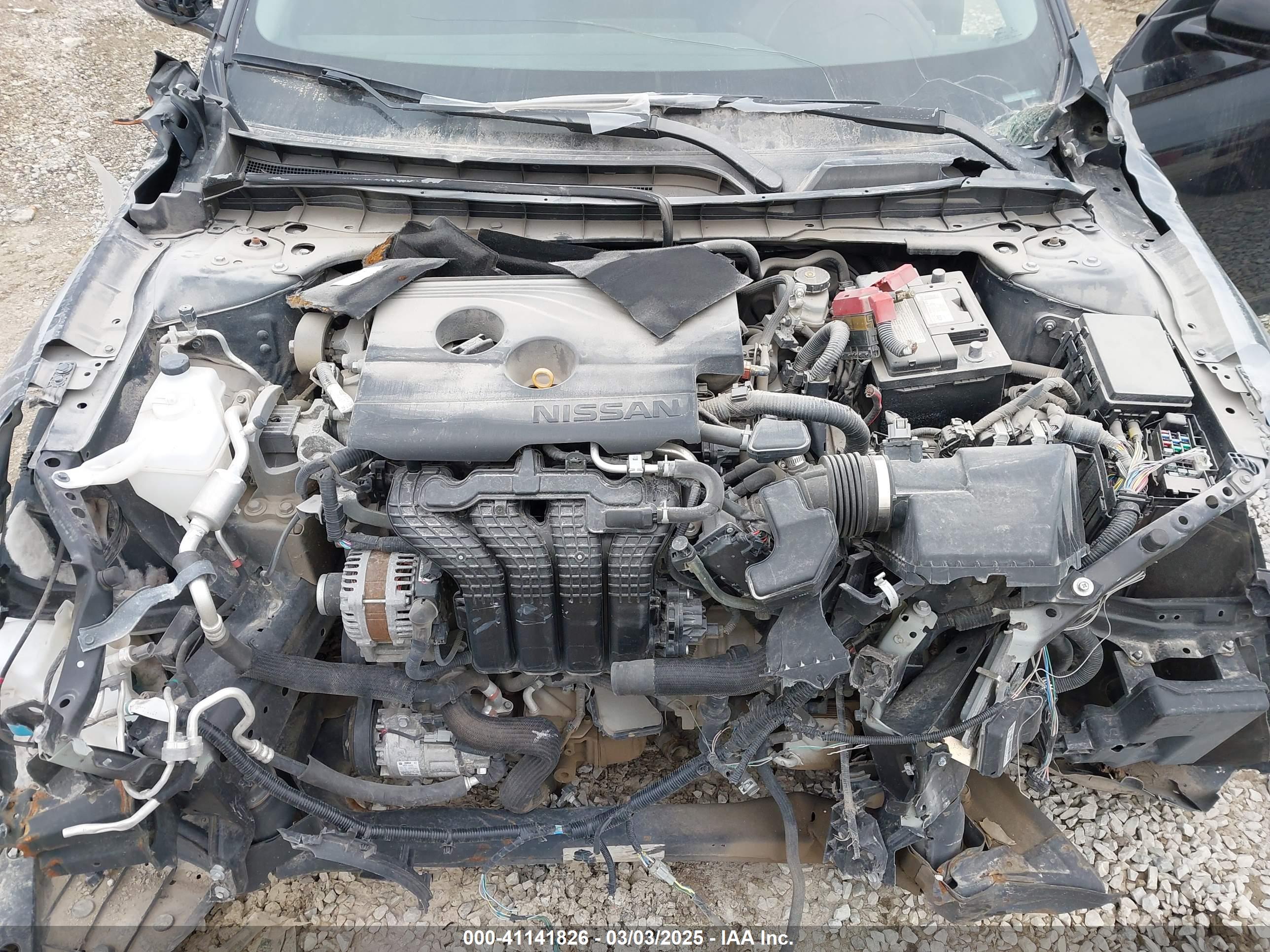 NISSAN ALTIMA image 10