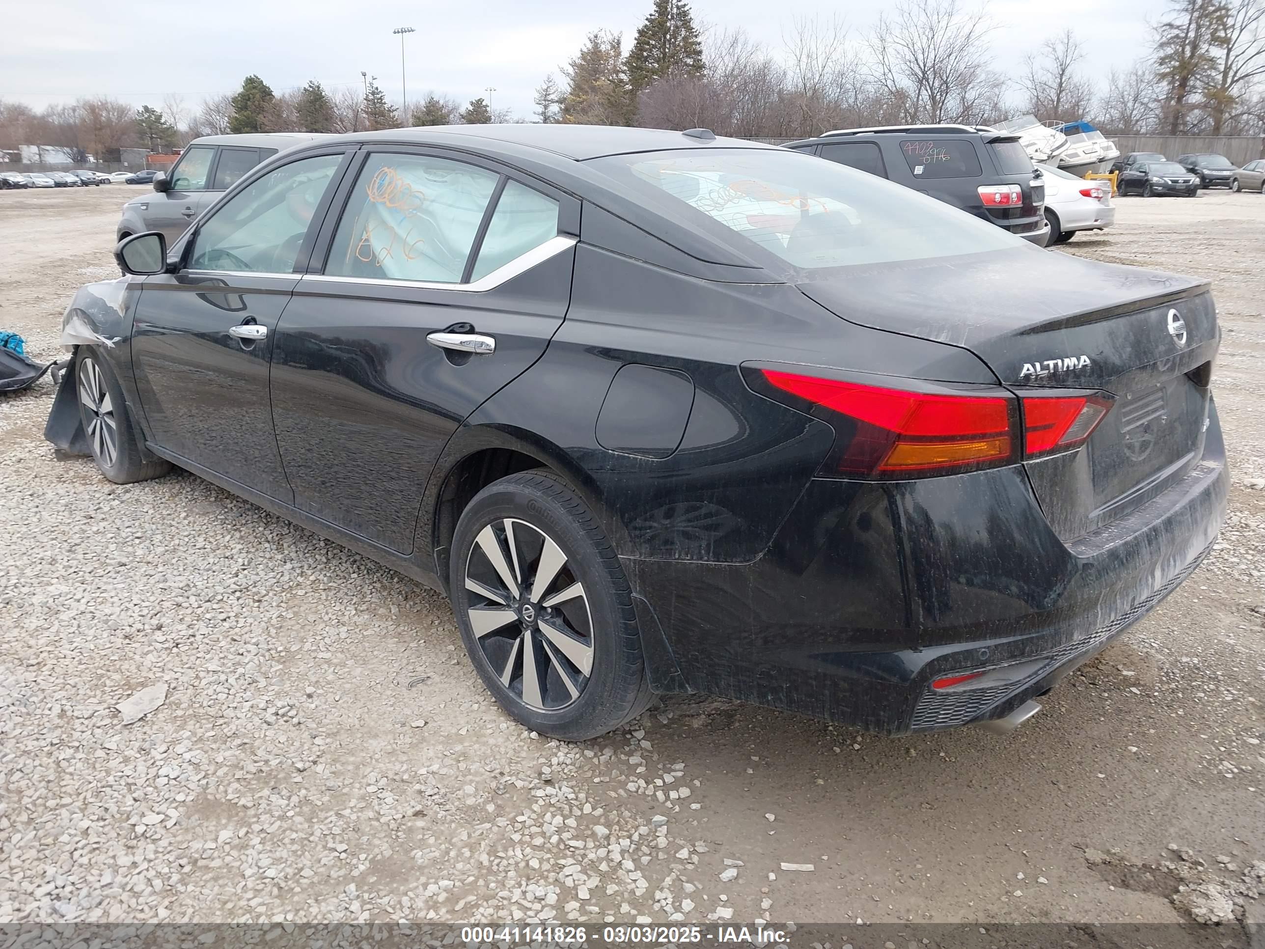 NISSAN ALTIMA image 3