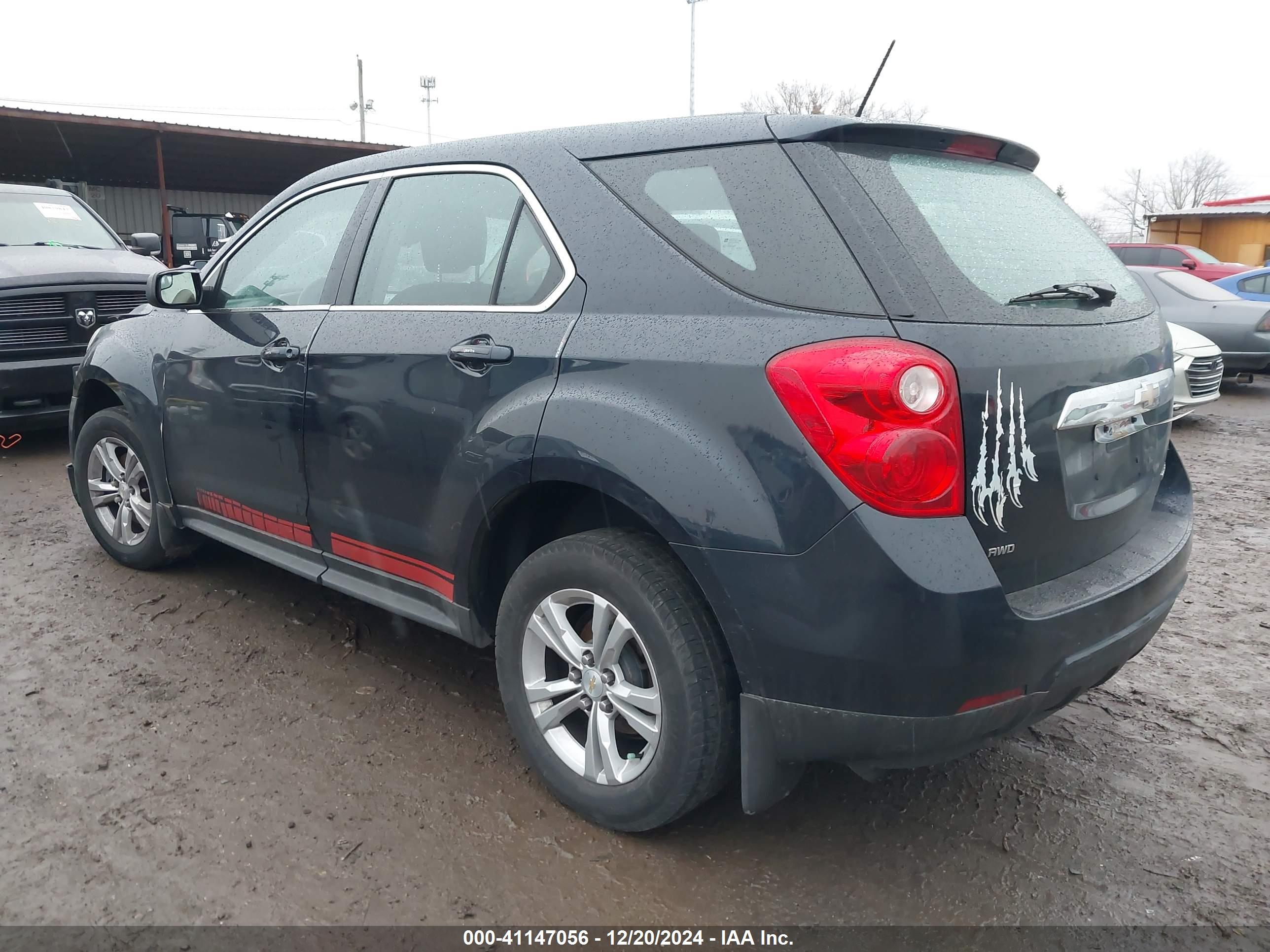 CHEVROLET EQUINOX image 3