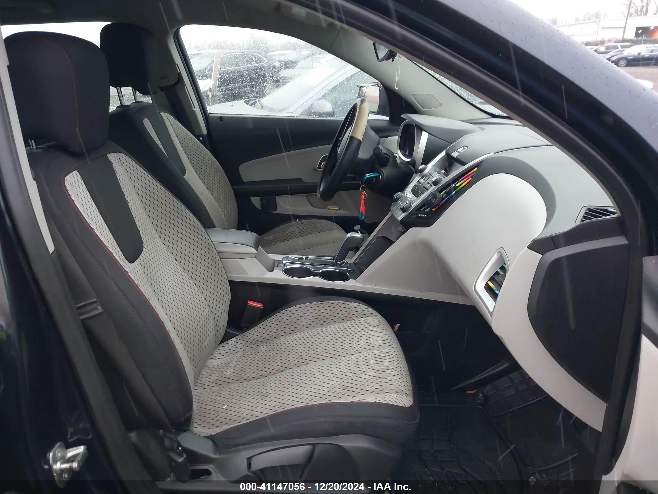 CHEVROLET EQUINOX image 5