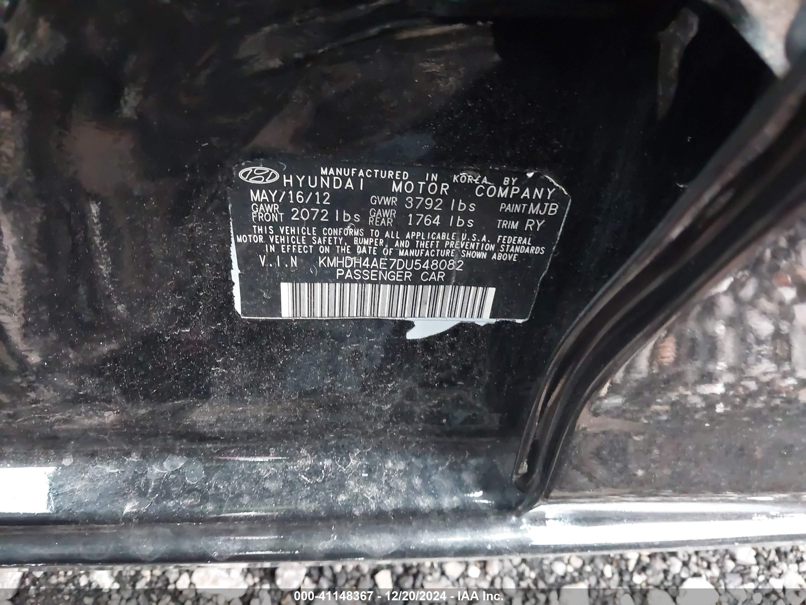 HYUNDAI ELANTRA image 9