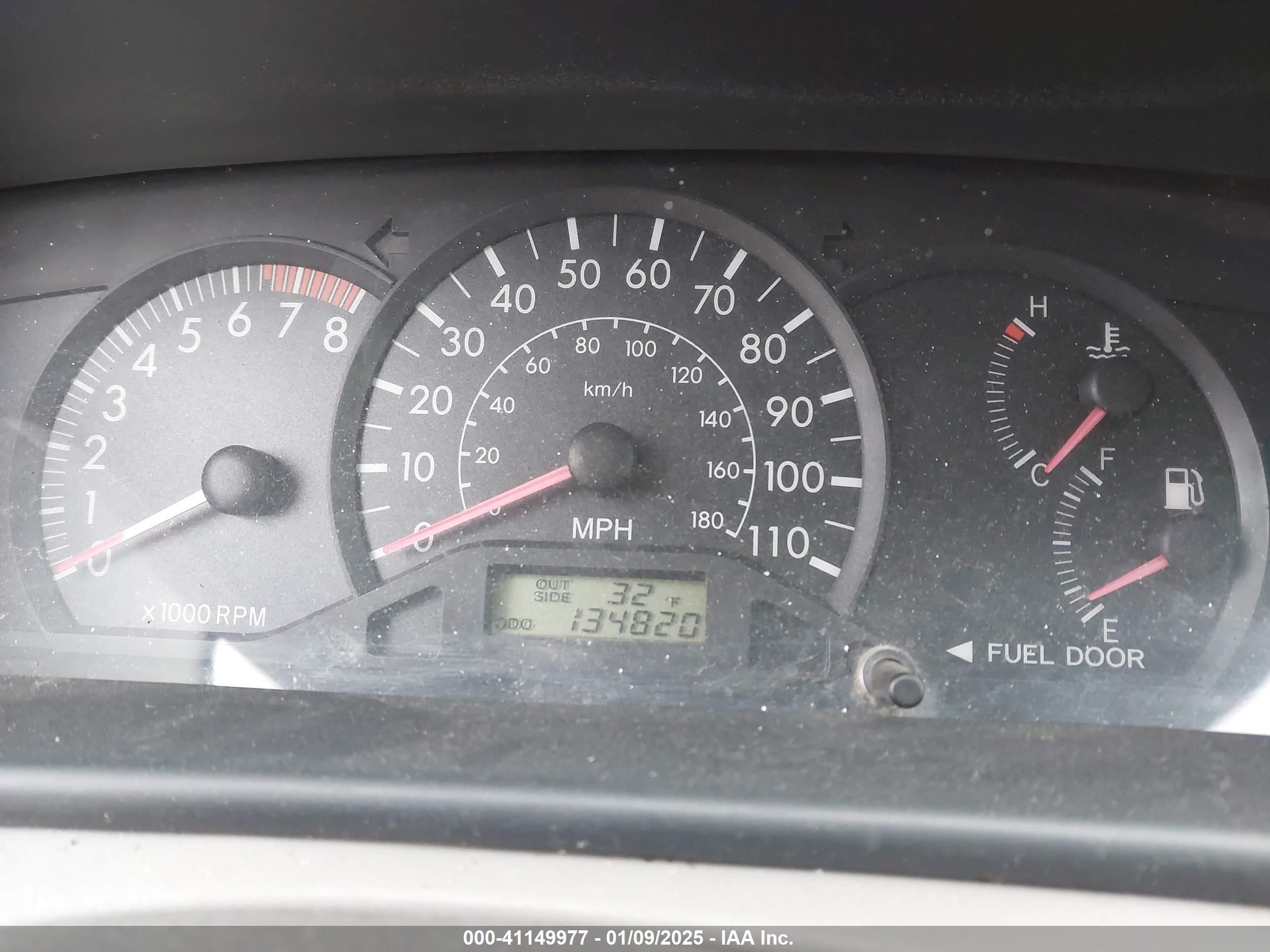 TOYOTA COROLLA image 7