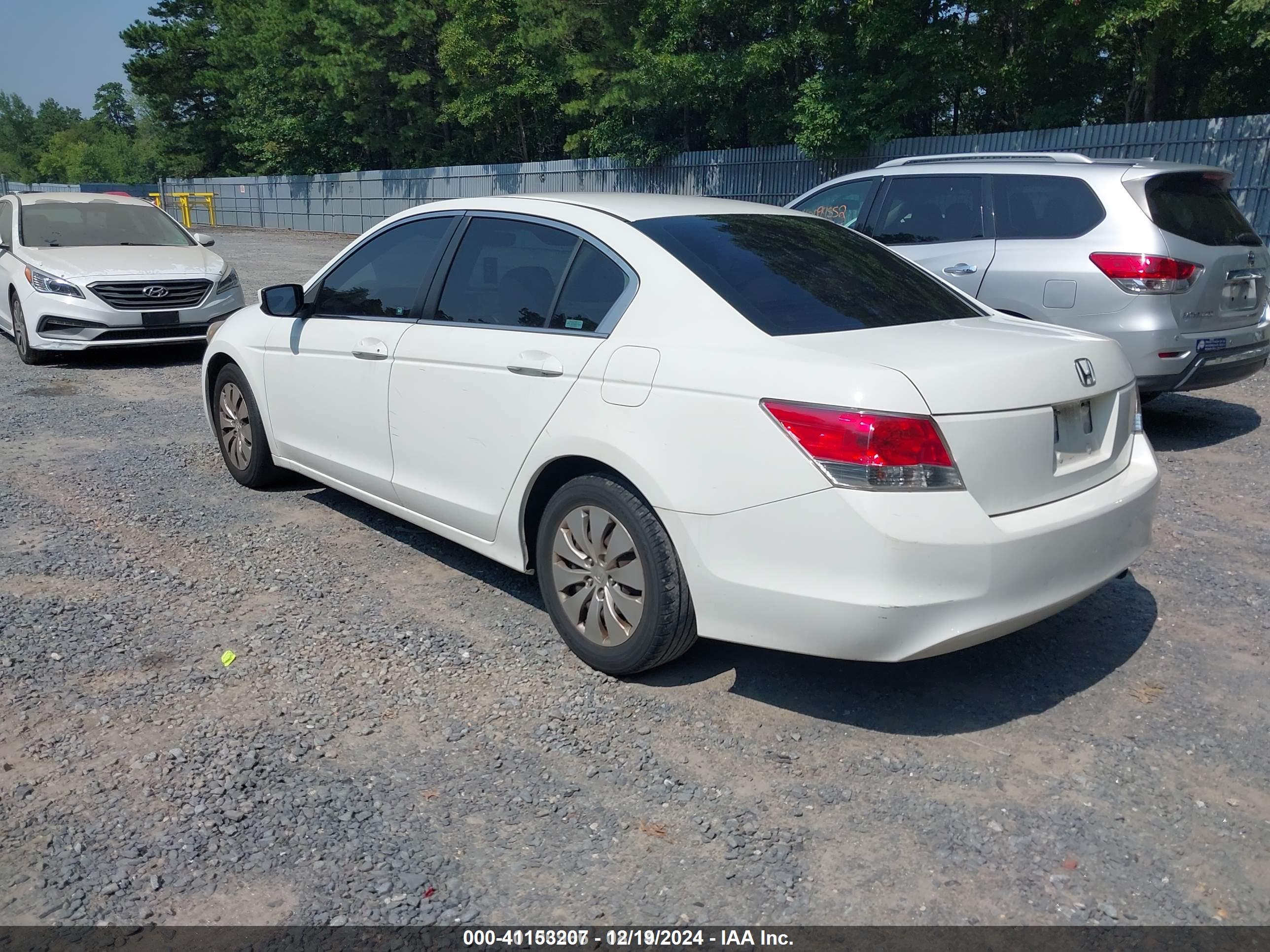 HONDA ACCORD image 3