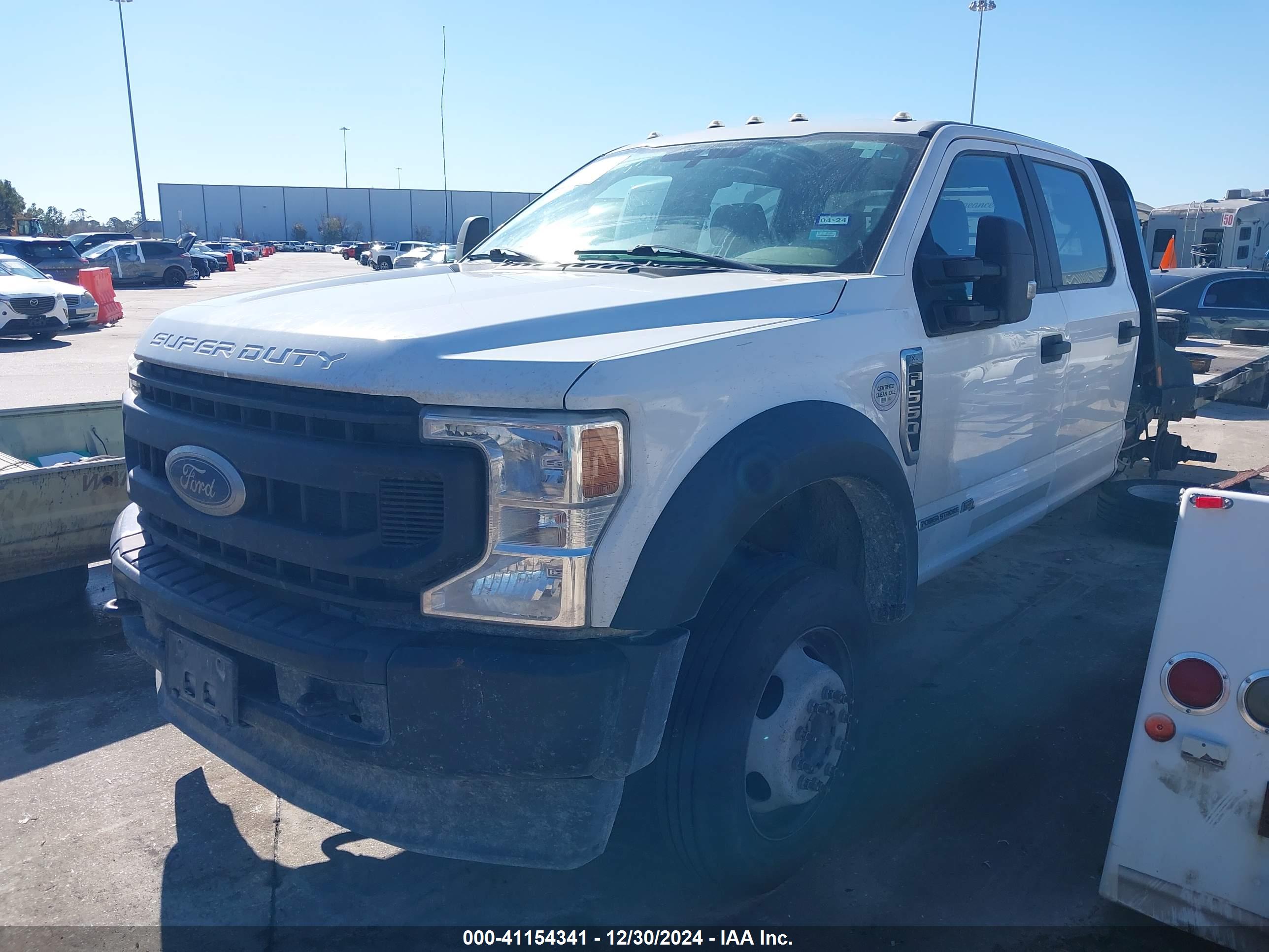 FORD F-550 image 2