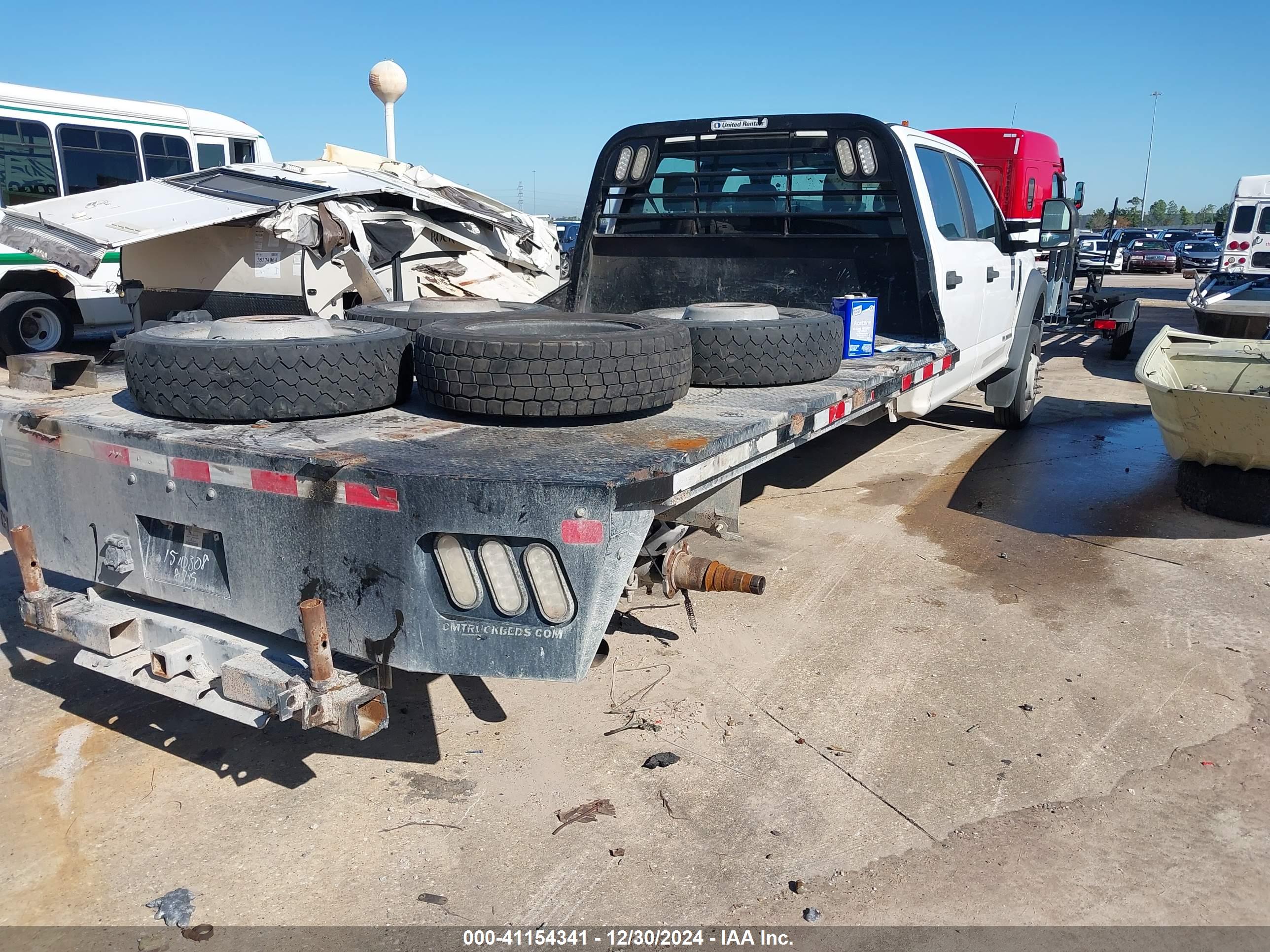 FORD F-550 image 4