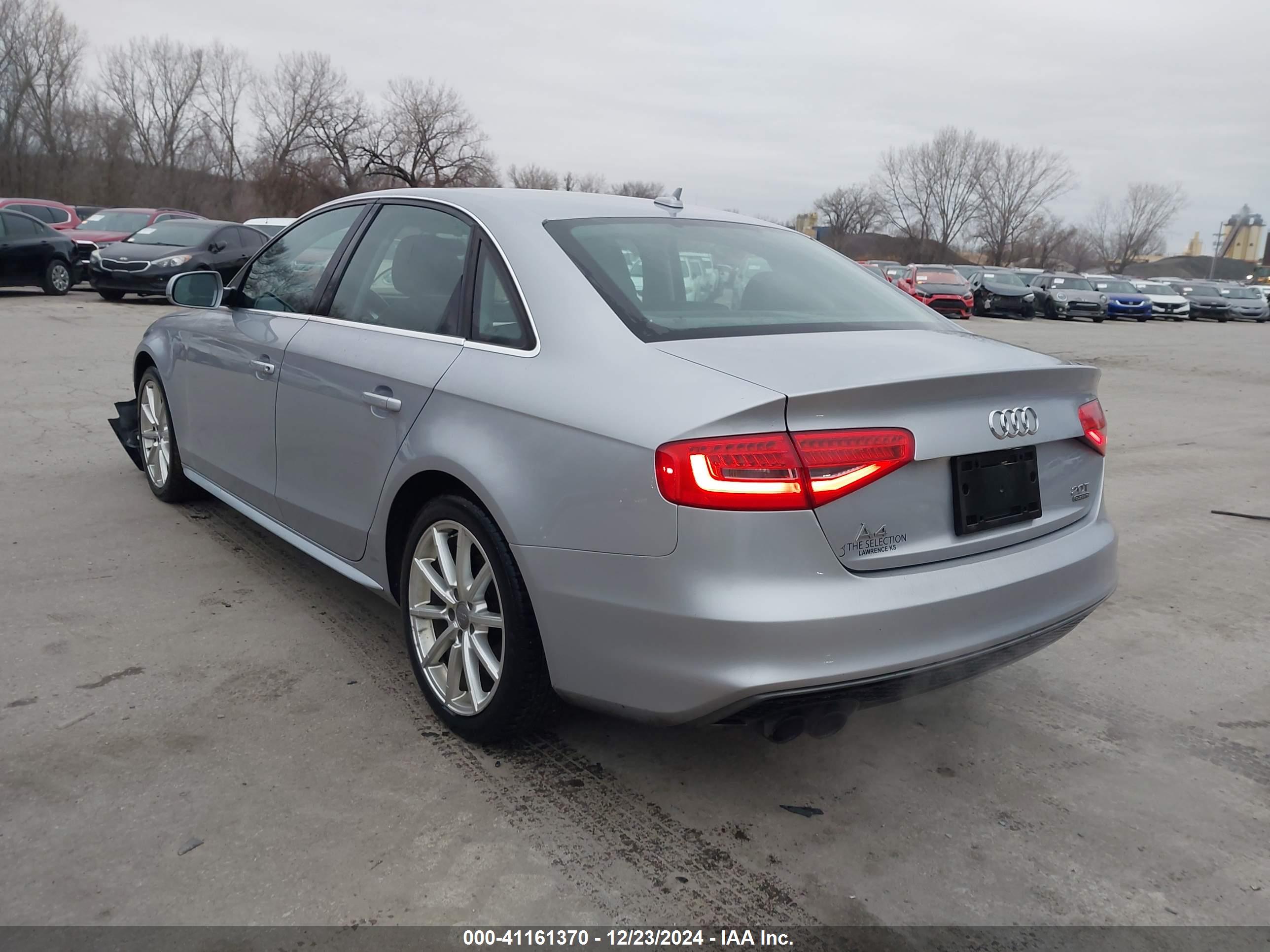 AUDI A4 image 3