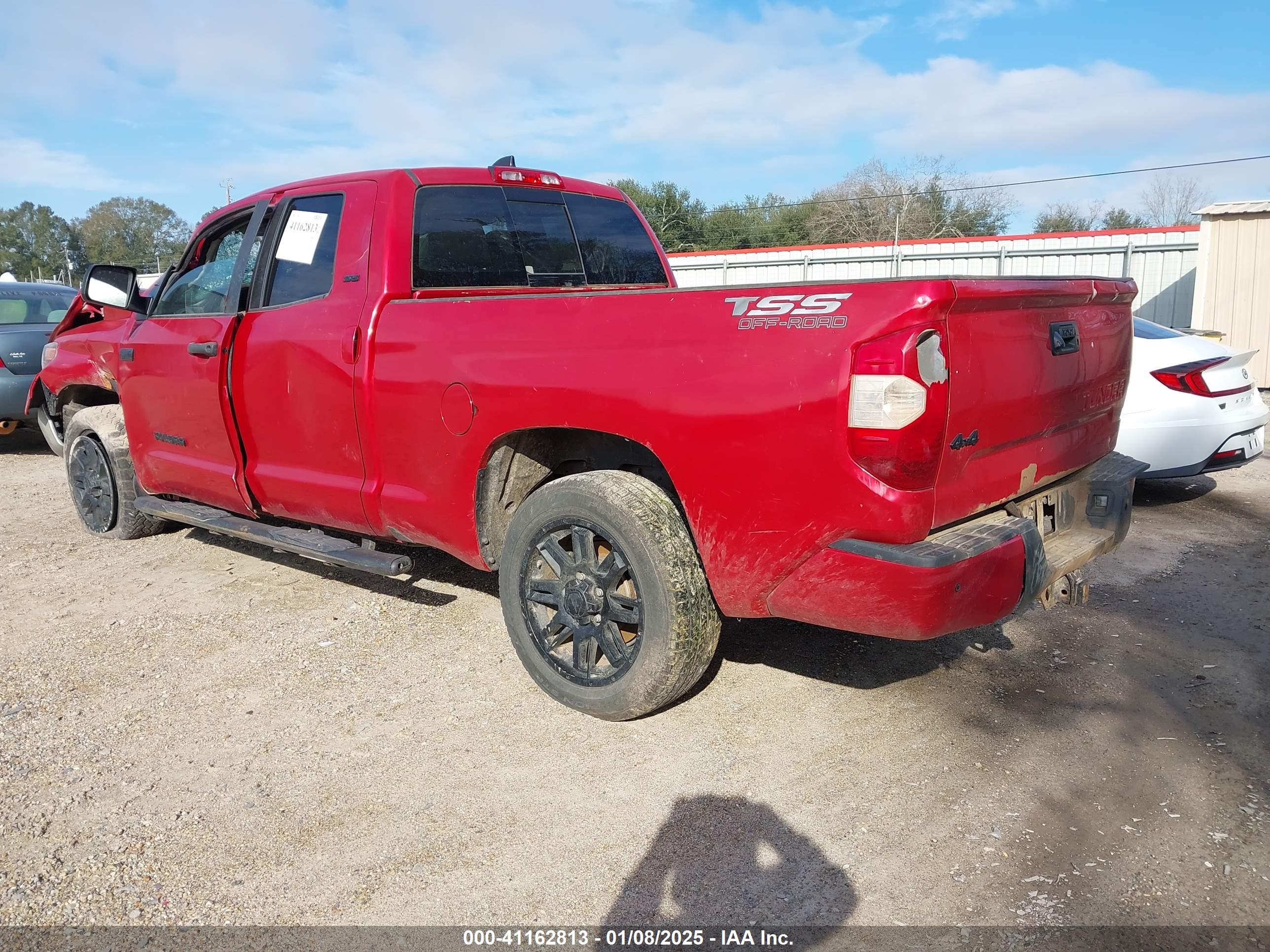 TOYOTA TUNDRA image 3