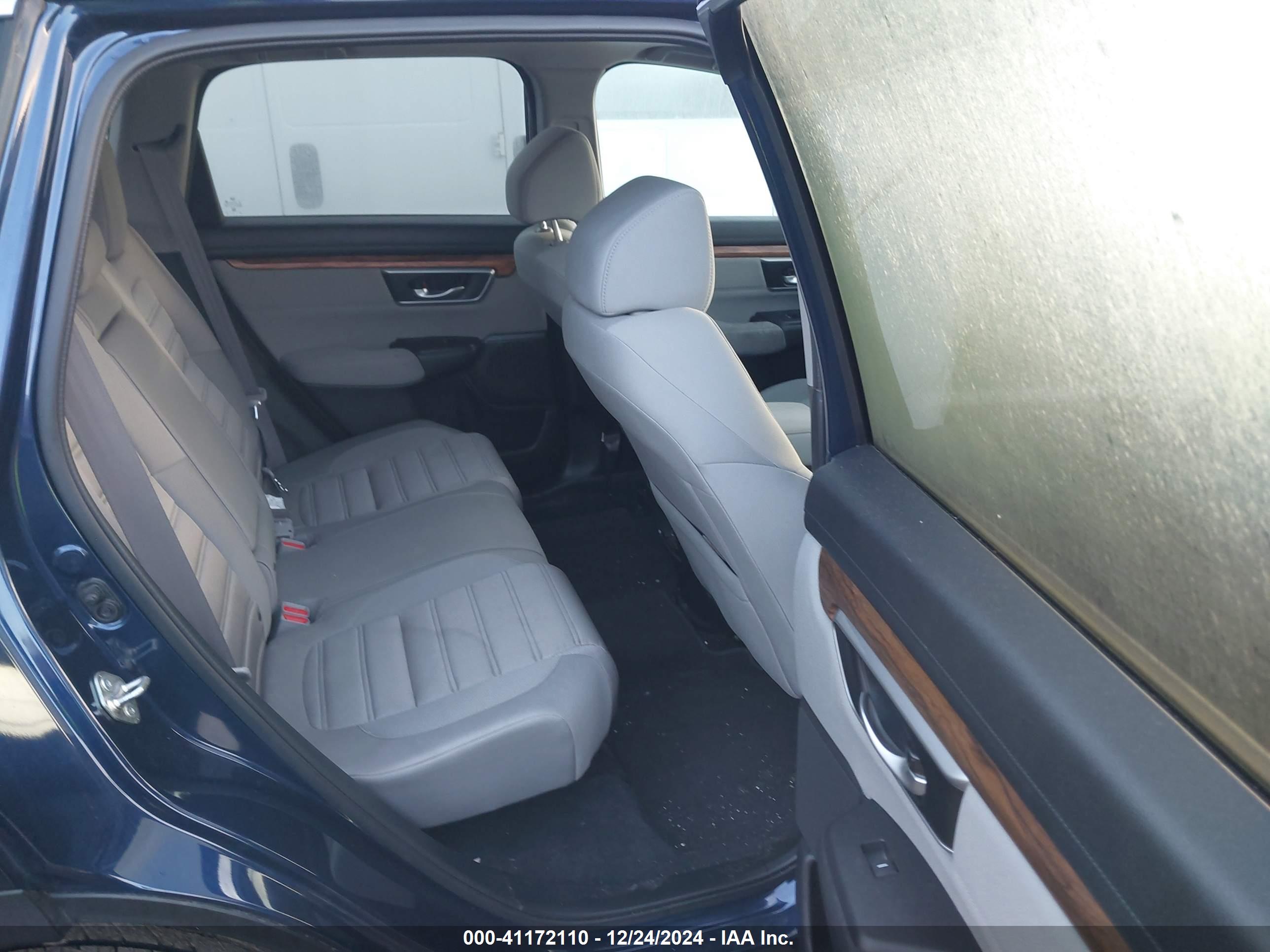 HONDA CR-V image 8