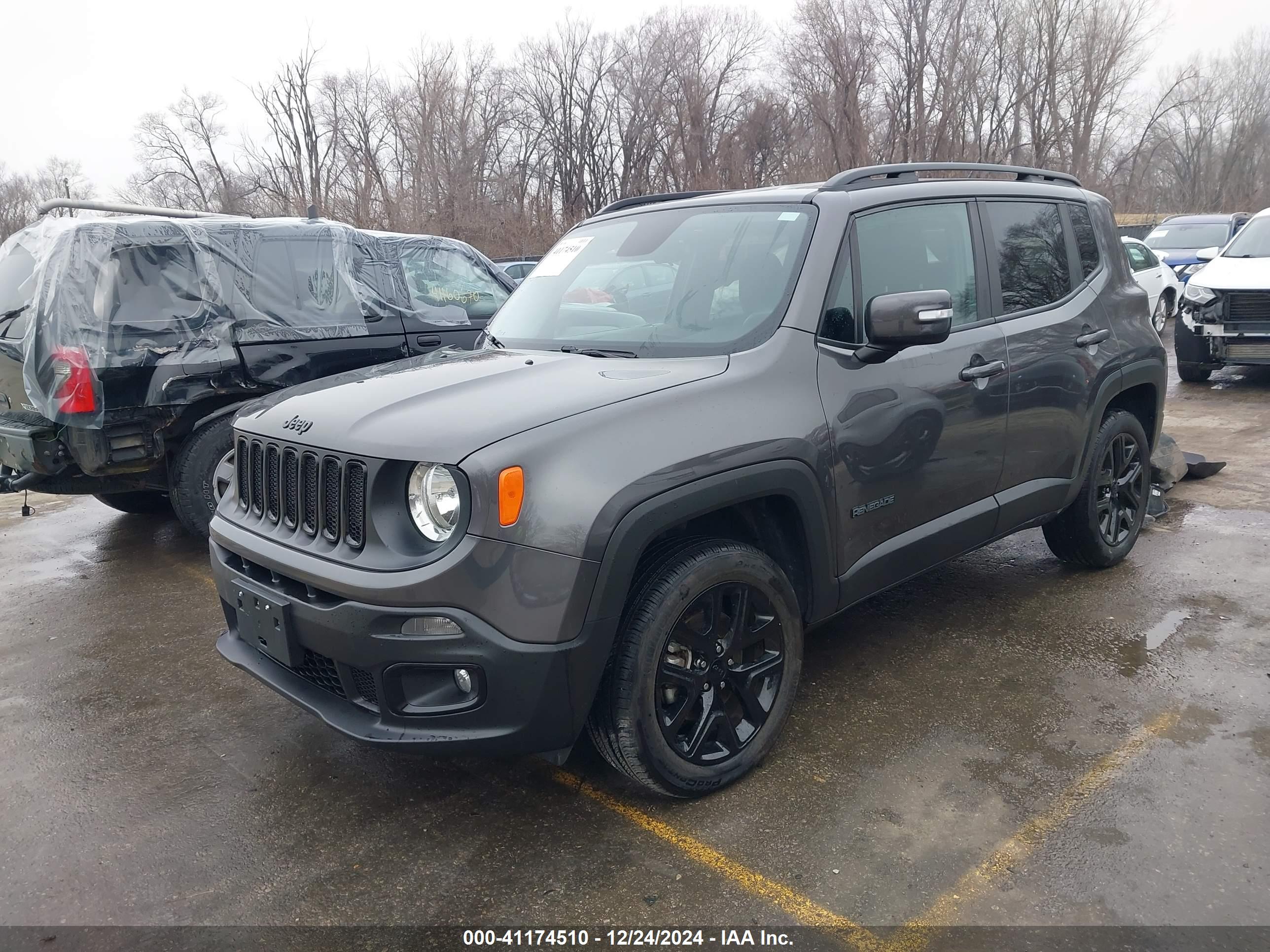 JEEP RENEGADE image 2
