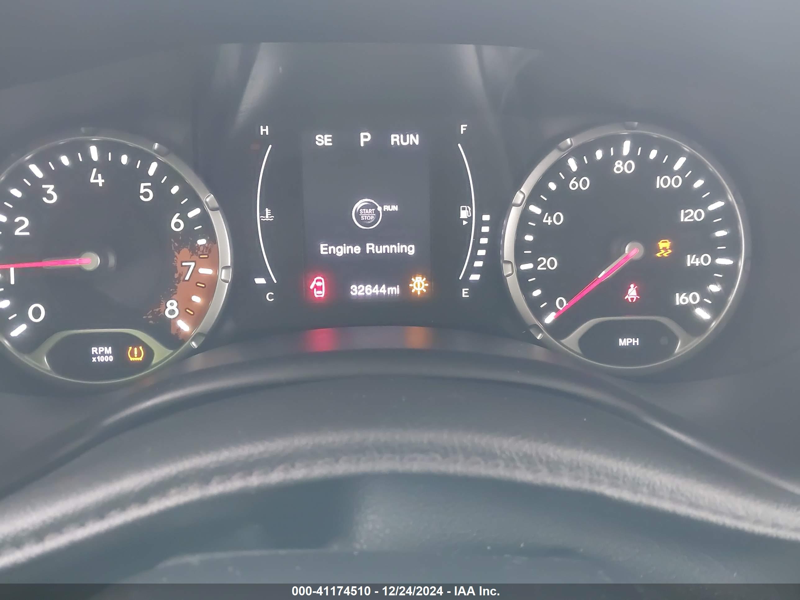 JEEP RENEGADE image 7