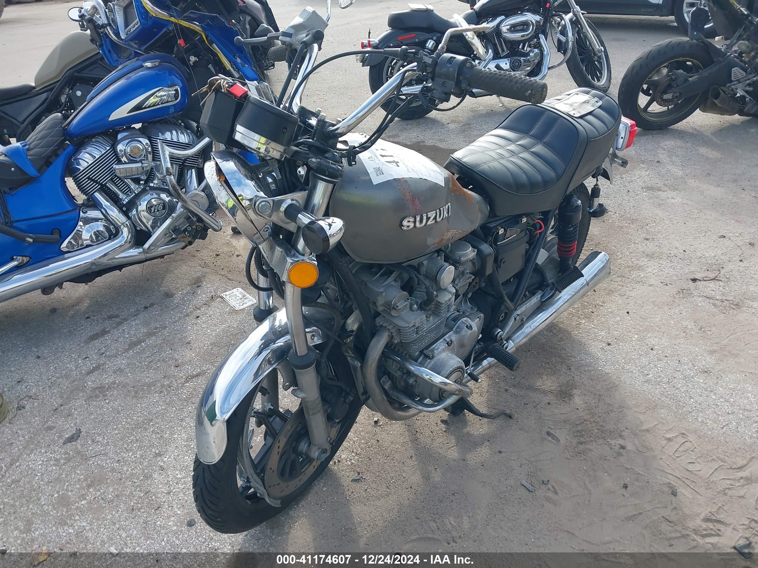SUZUKI GS650 image 2