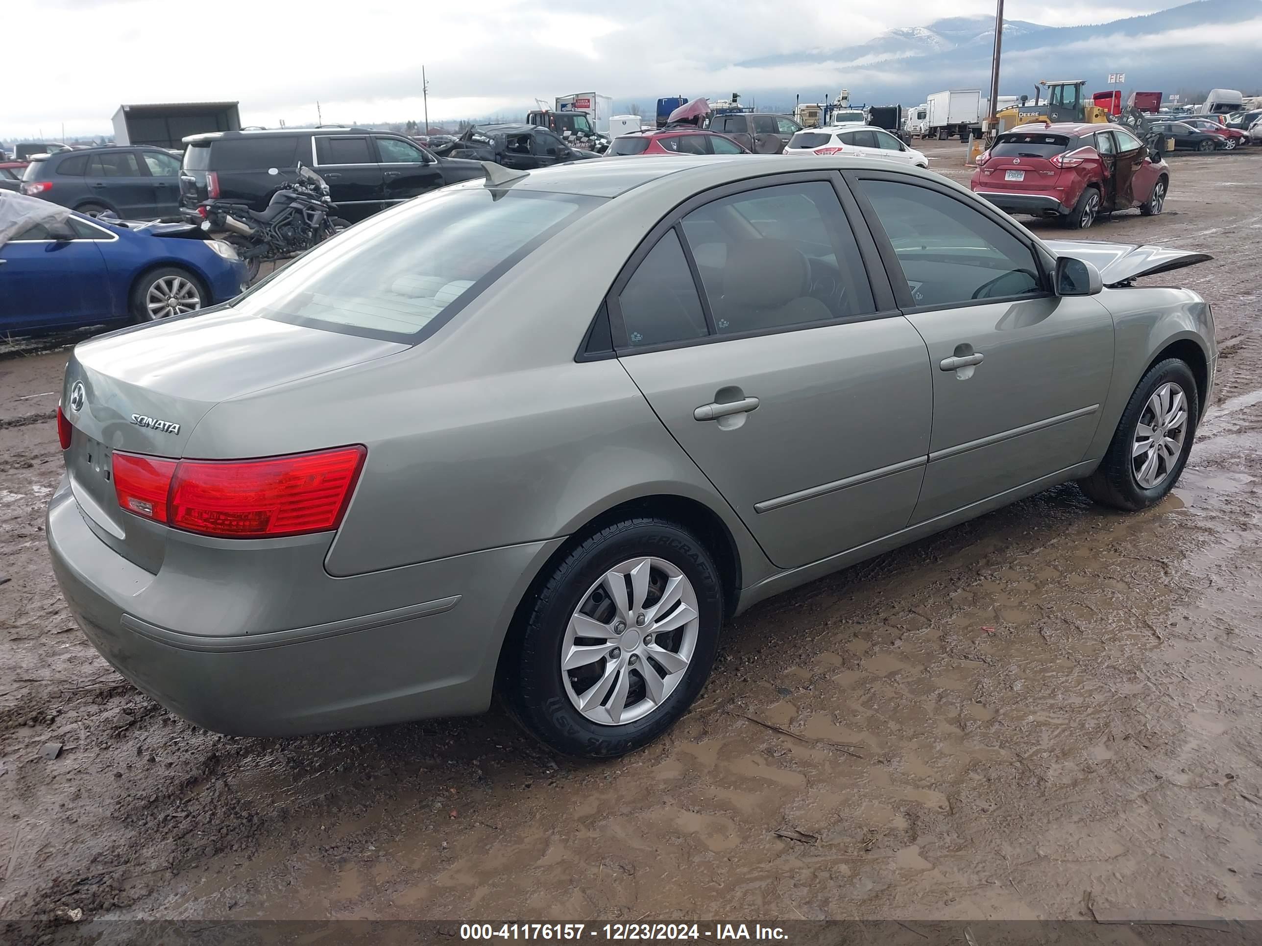 HYUNDAI SONATA image 4