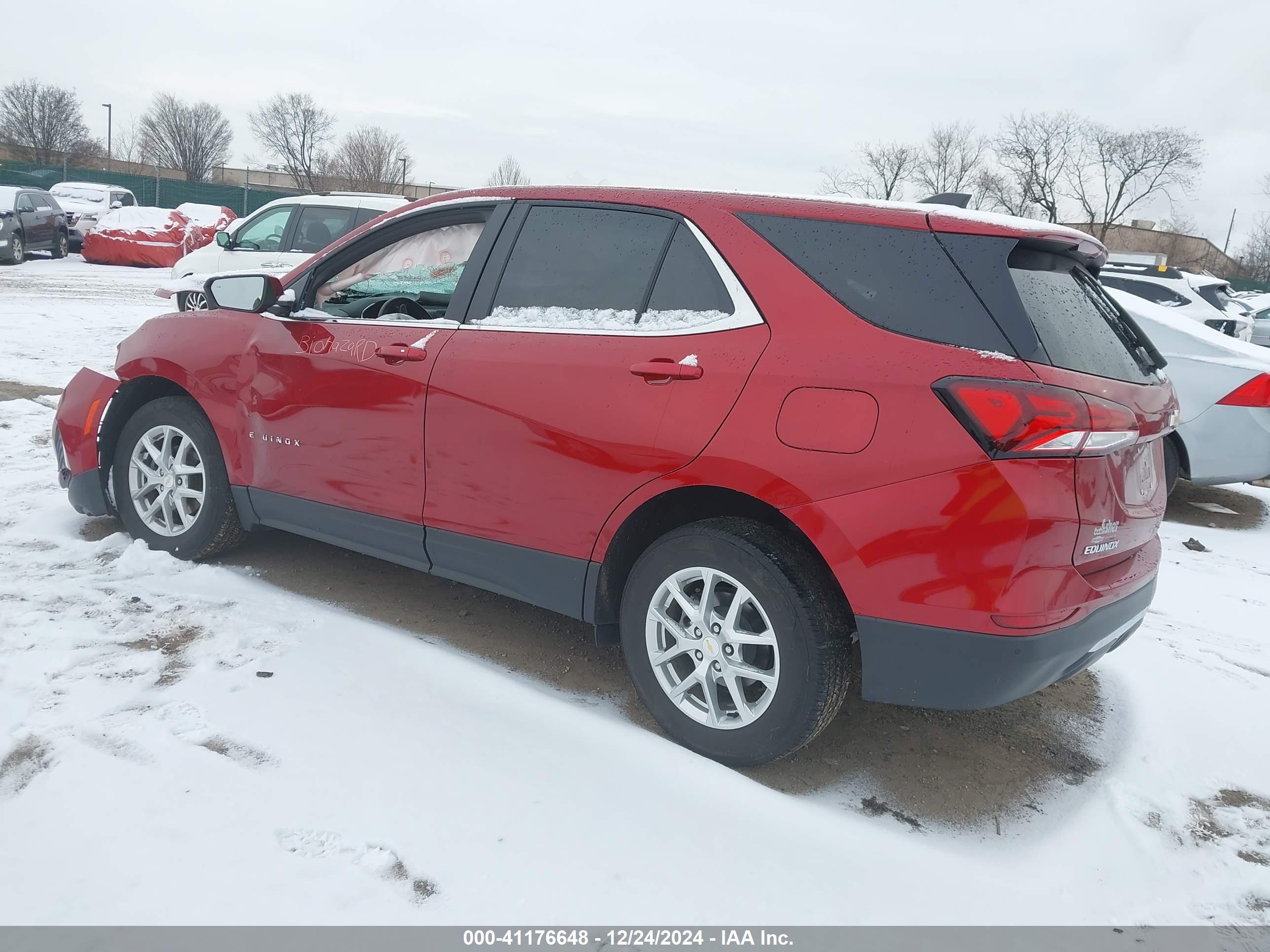 CHEVROLET EQUINOX image 3