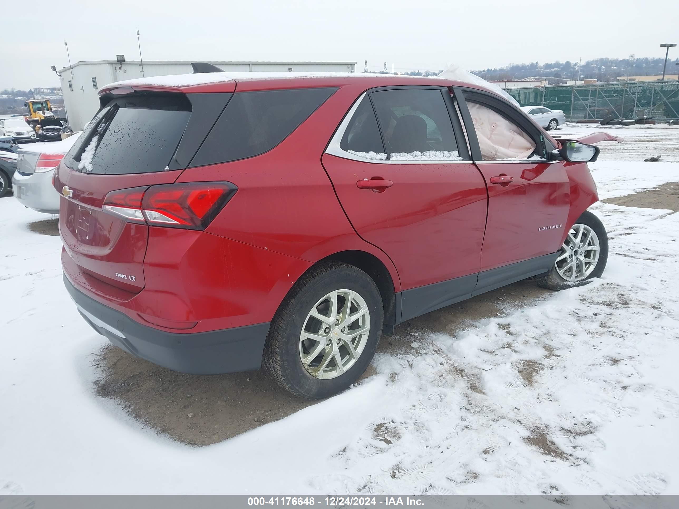 CHEVROLET EQUINOX image 4