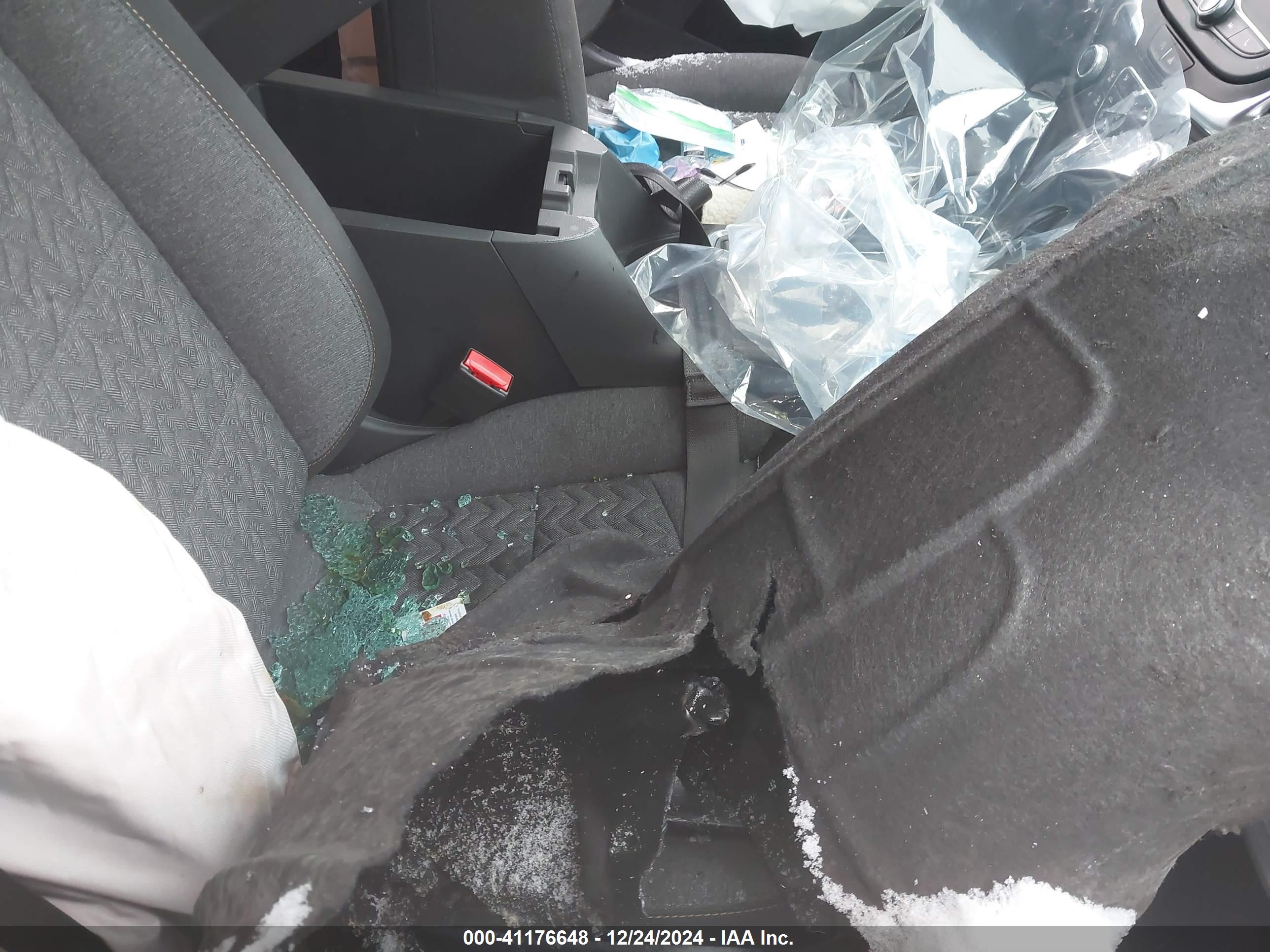 CHEVROLET EQUINOX image 5