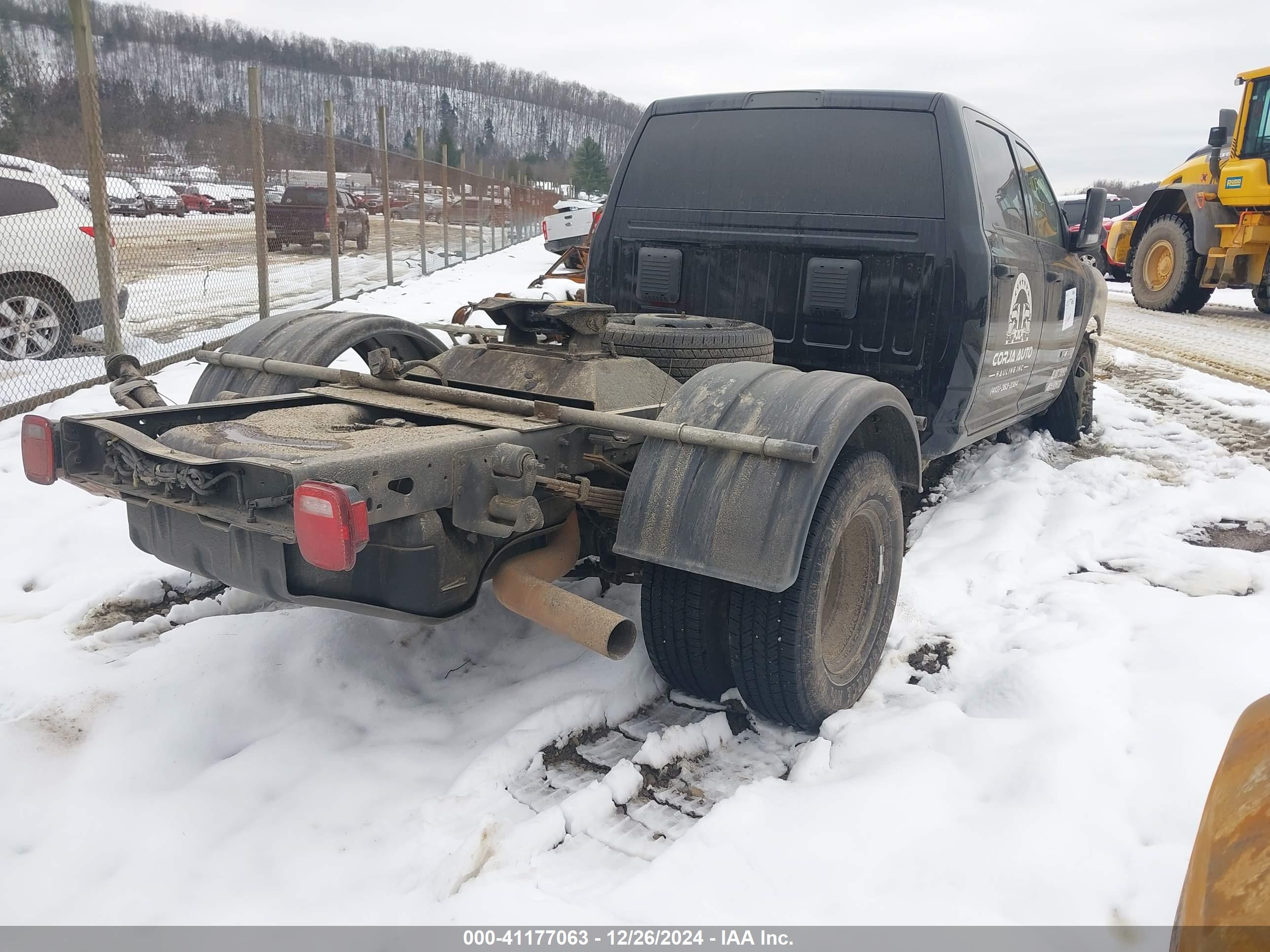 RAM 3500 image 4