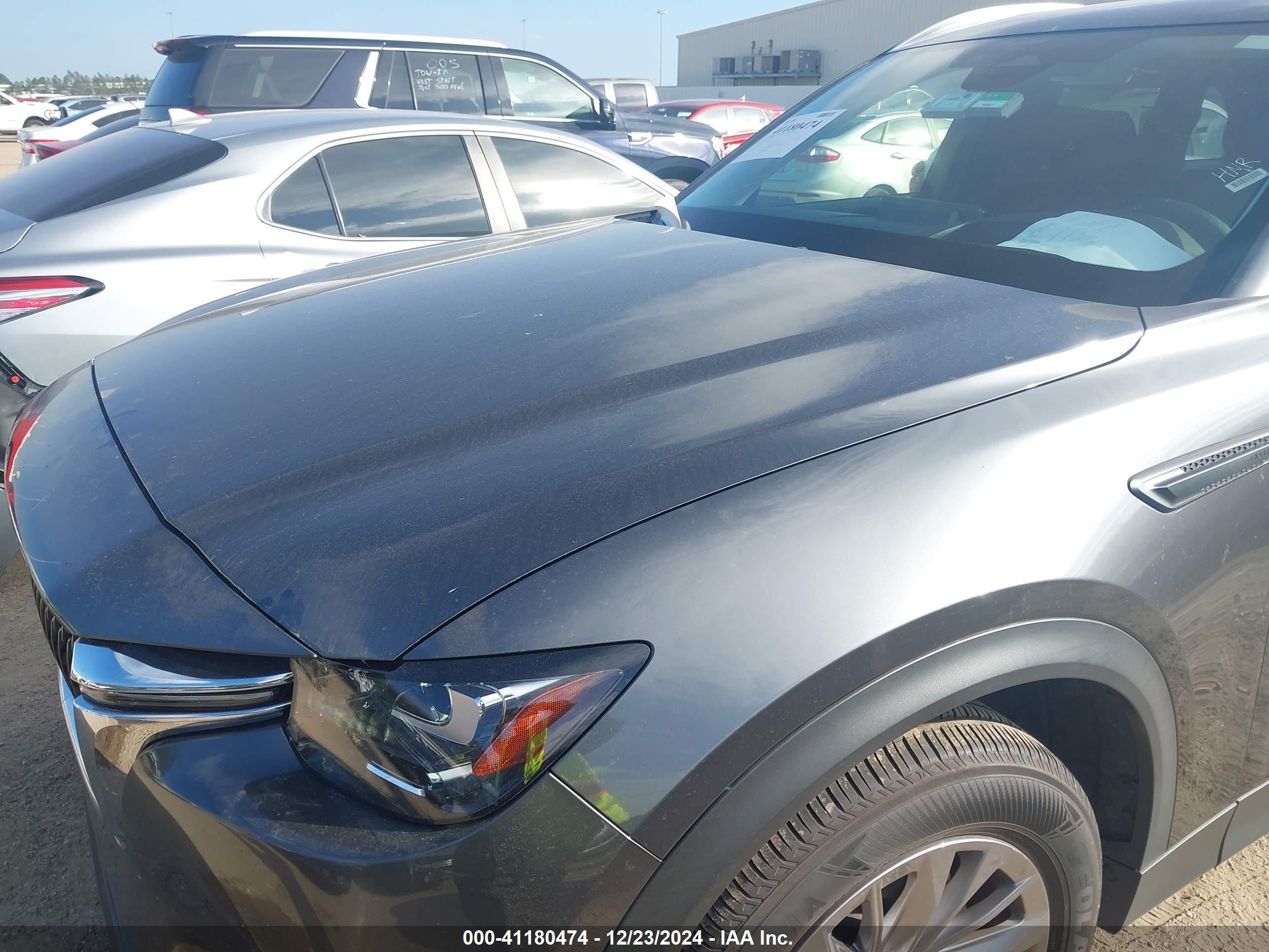 MAZDA CX-90 image 6