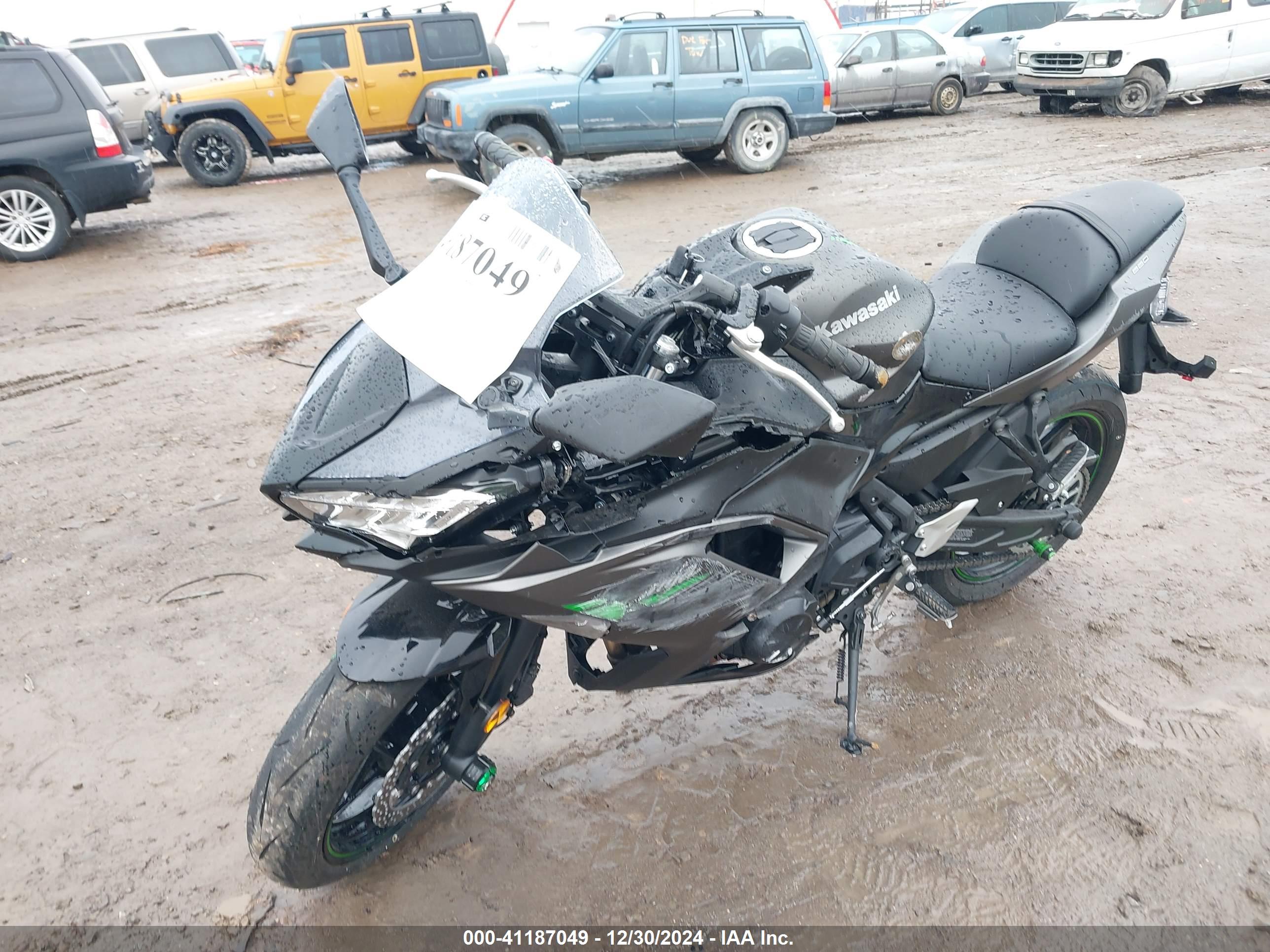 KAWASAKI EX650 image 2