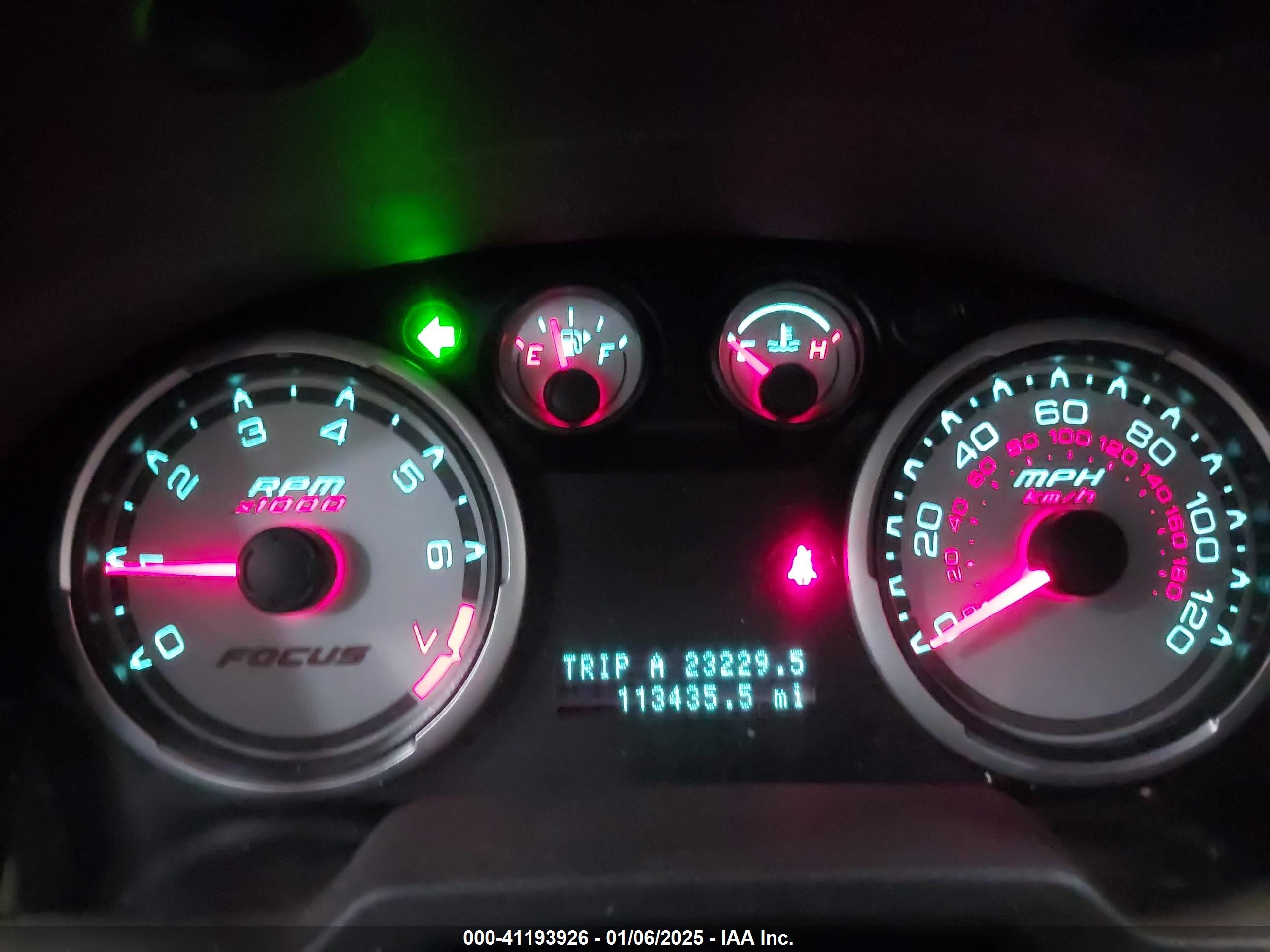 FORD FOCUS image 7