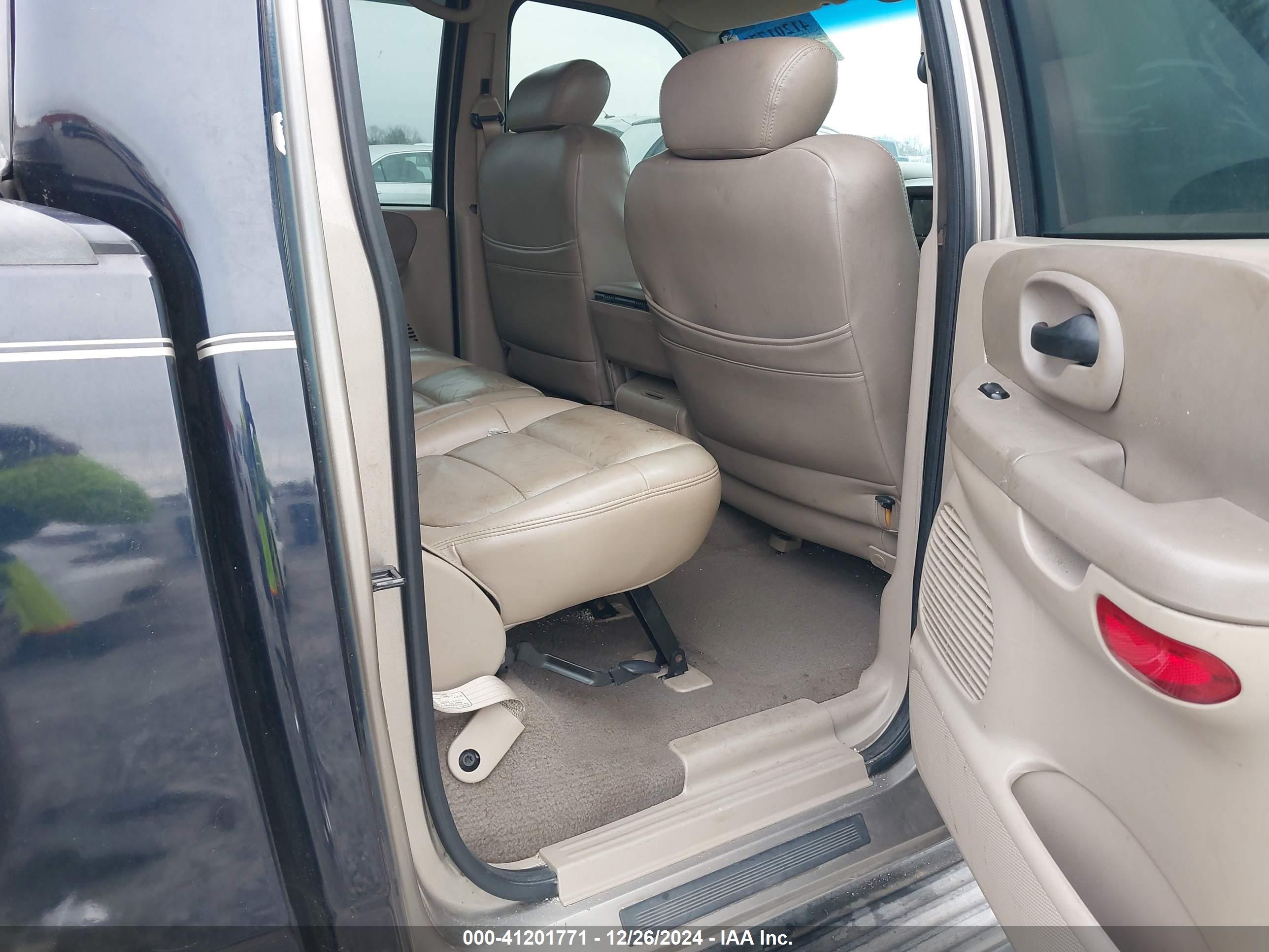 FORD F-150 image 8