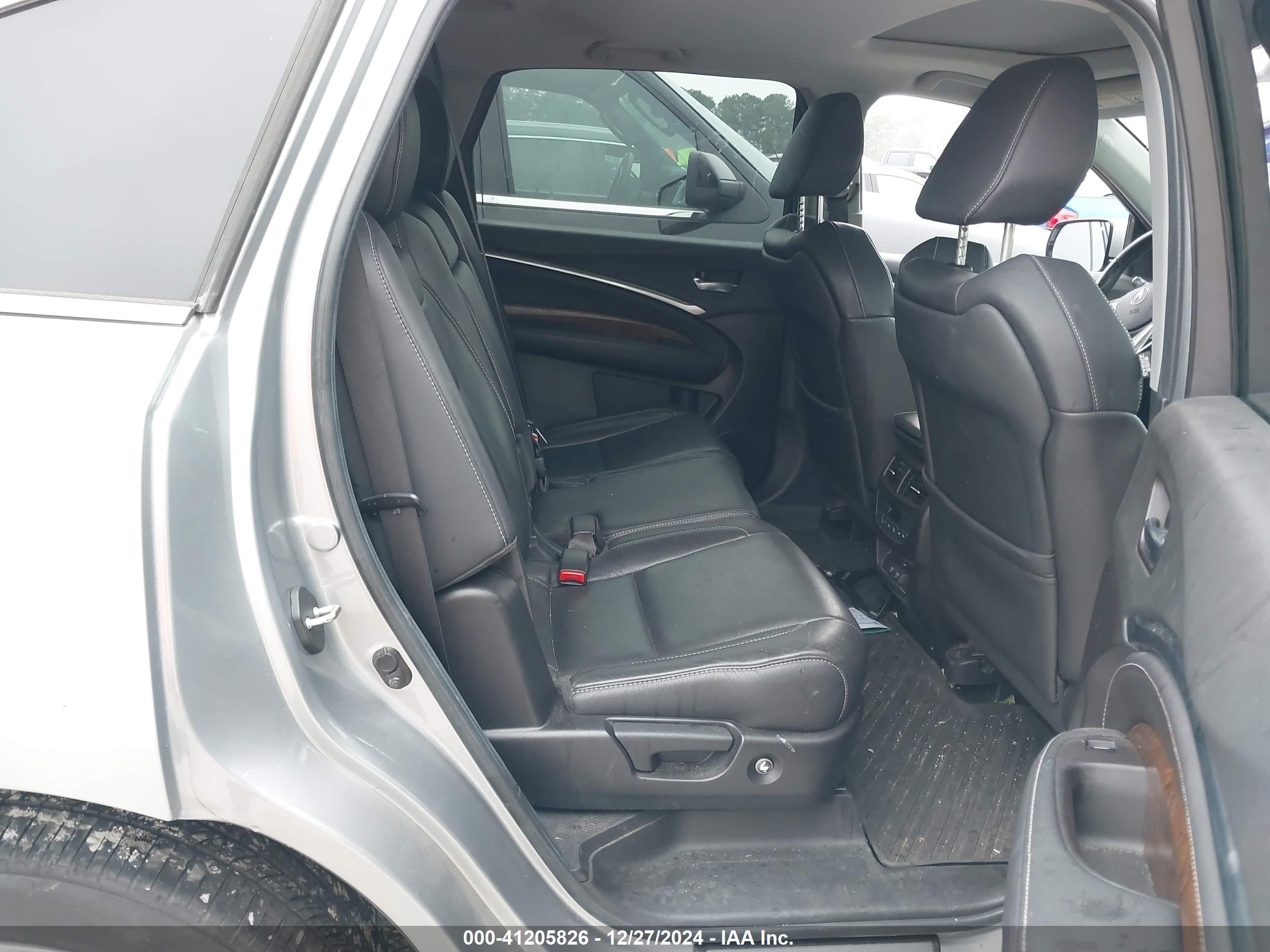 ACURA MDX image 8